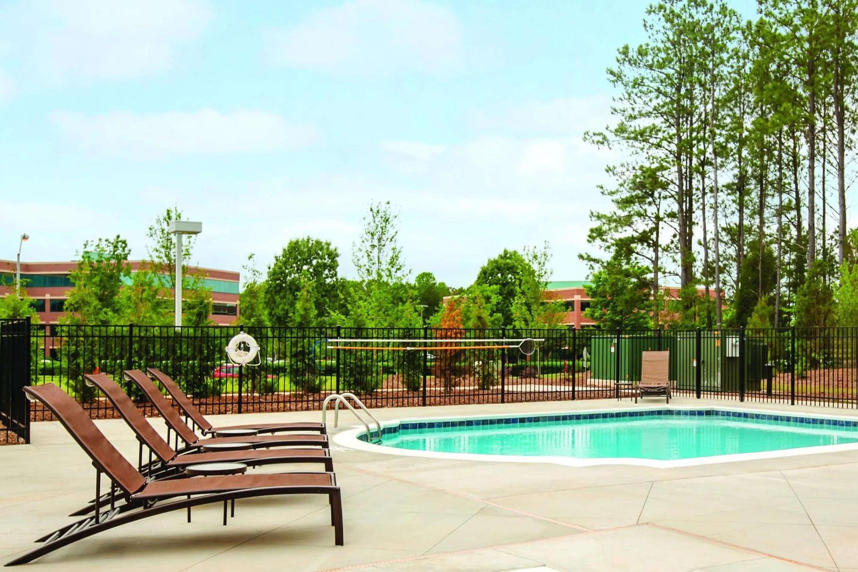 Swimming pool in Hyatt Place Raleigh Cary
