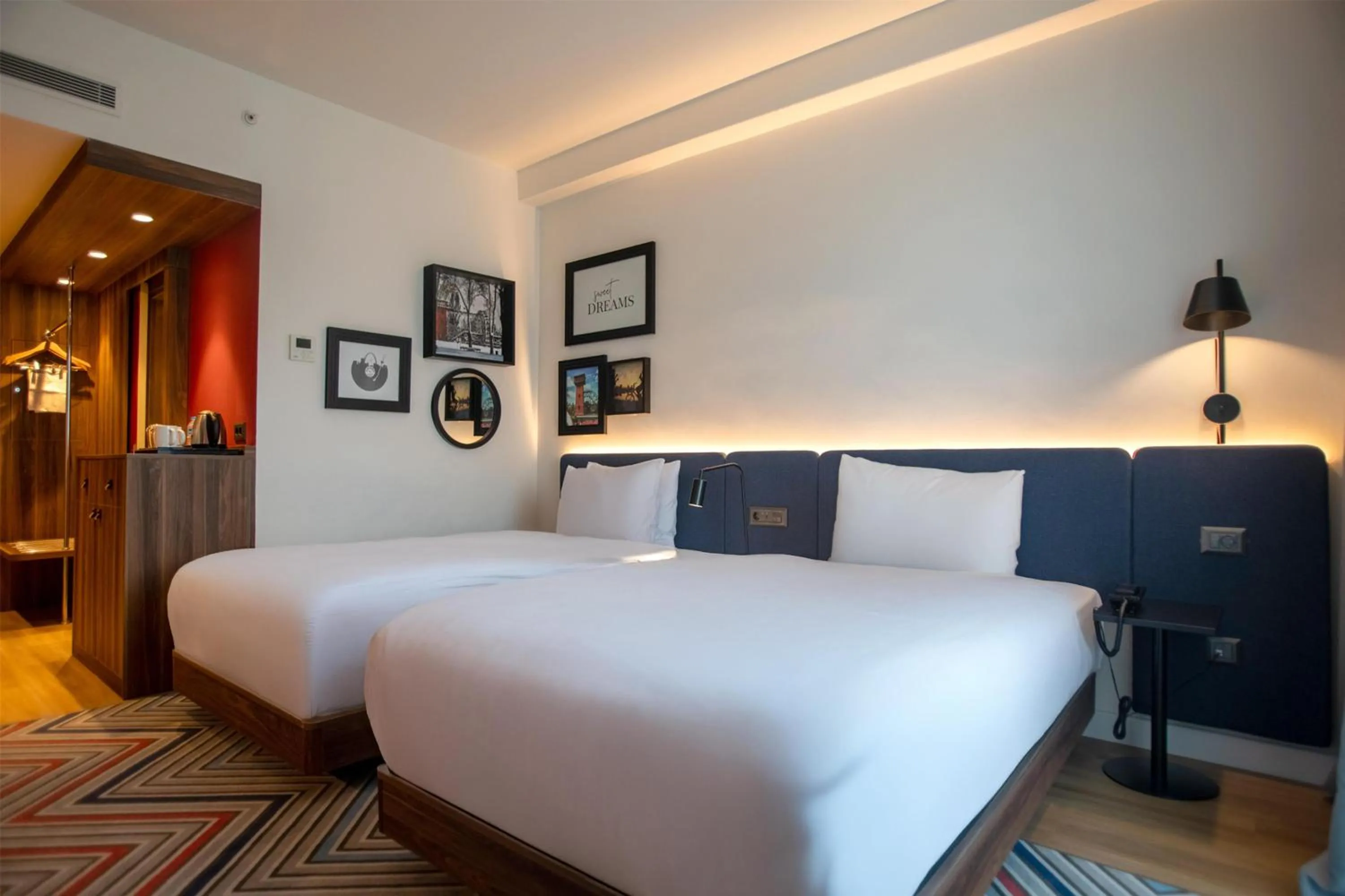 Bed in Hampton By Hilton Sakarya