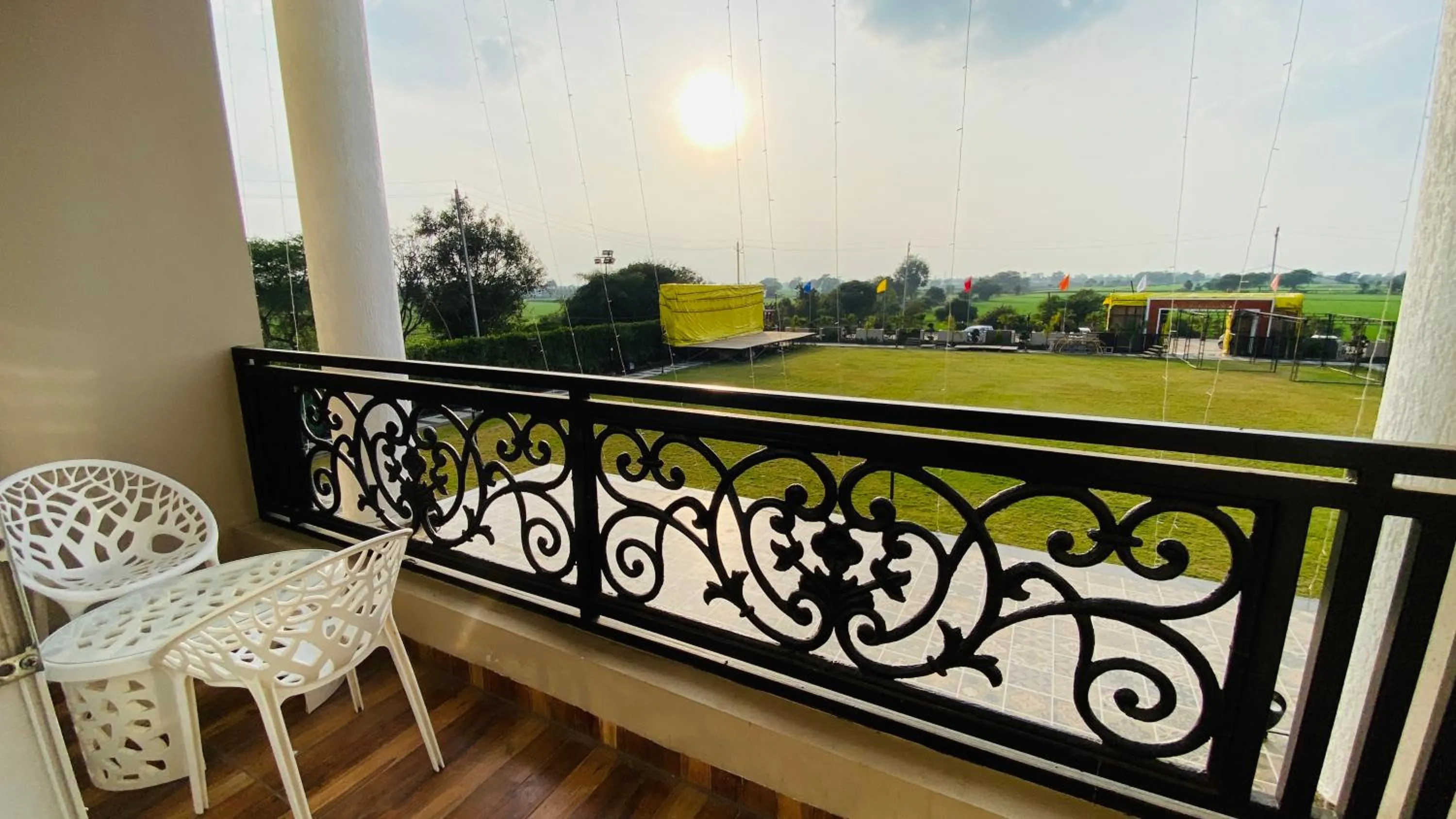 Balcony/Terrace in Gaurison Hotel and Resorts