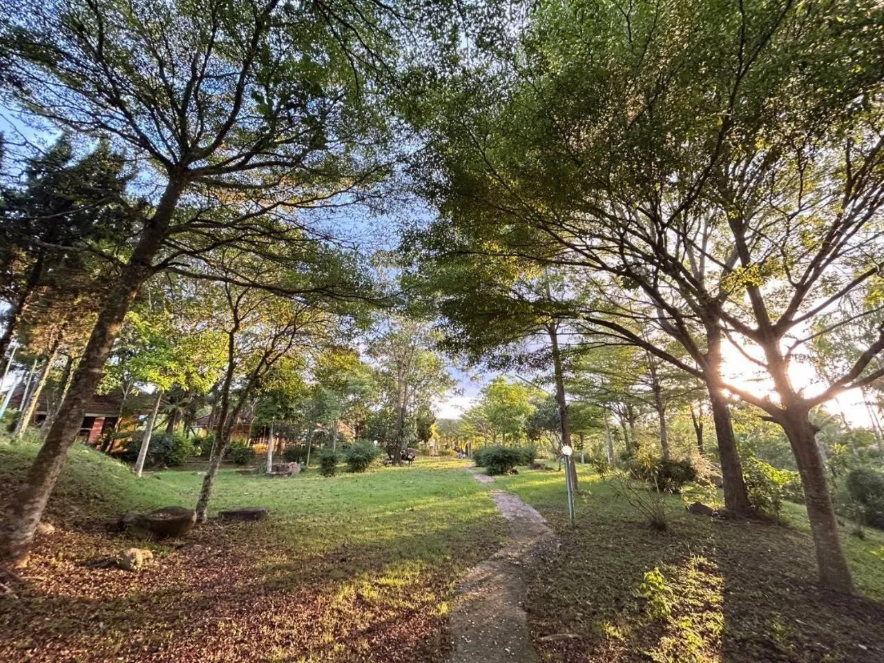 Day in Petpumok Wangnamkhiao Hotel