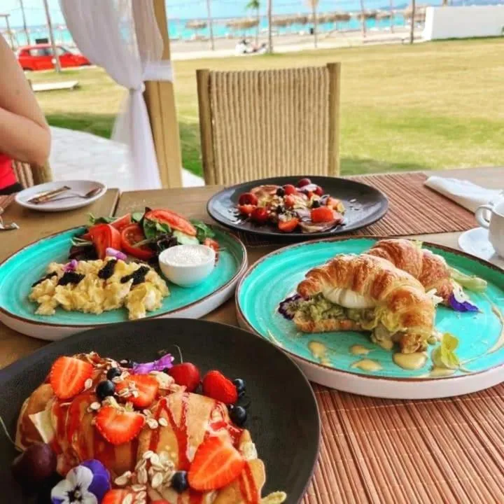 Alia Beachfront Suites and Spa