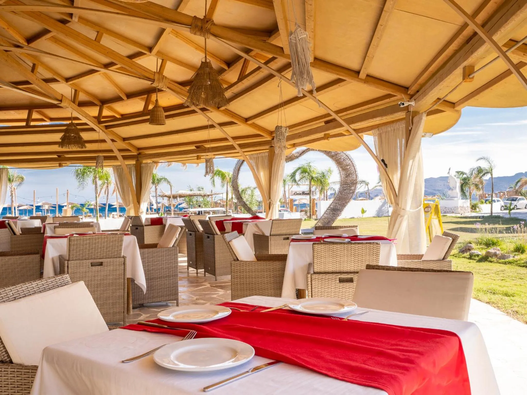 Alia Beachfront Suites and Spa