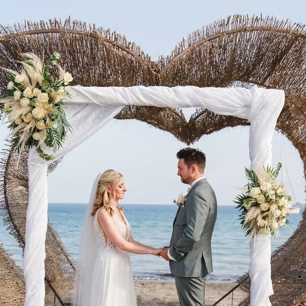 Alia Beachfront Suites and Spa