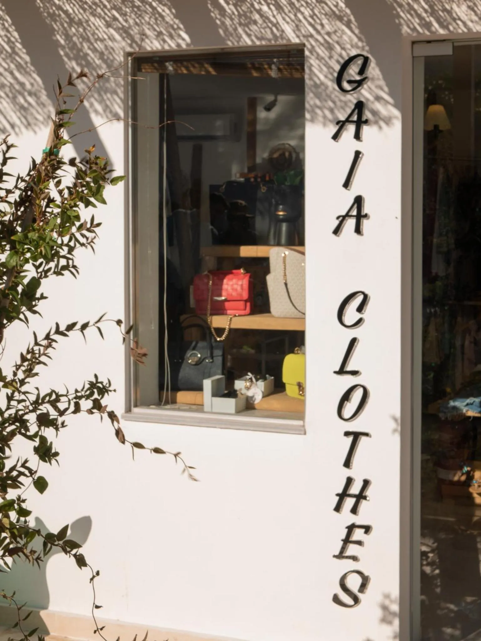 Alia Beachfront Suites and Spa