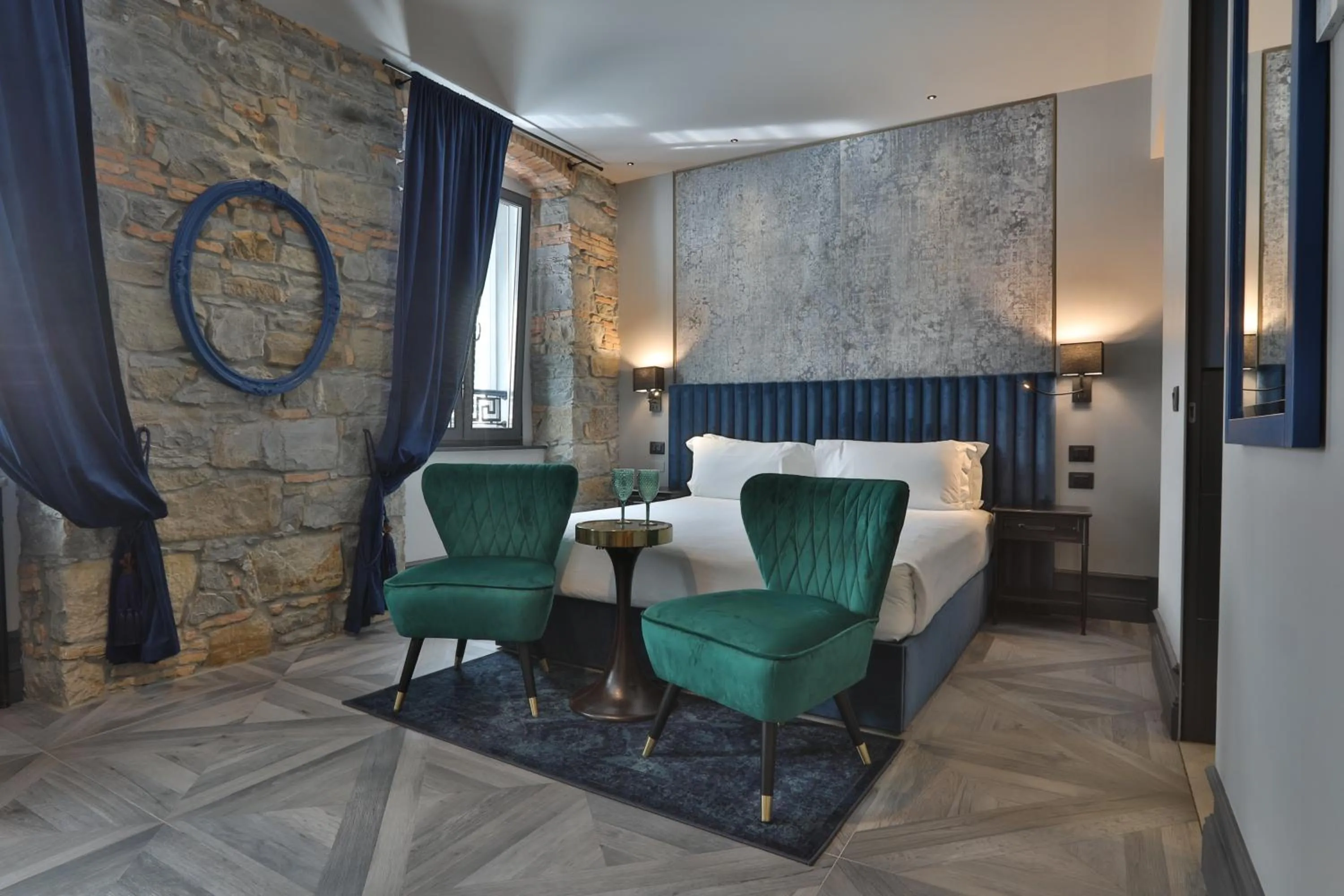 Photo of the whole room in FORVM bijoux ROOMS