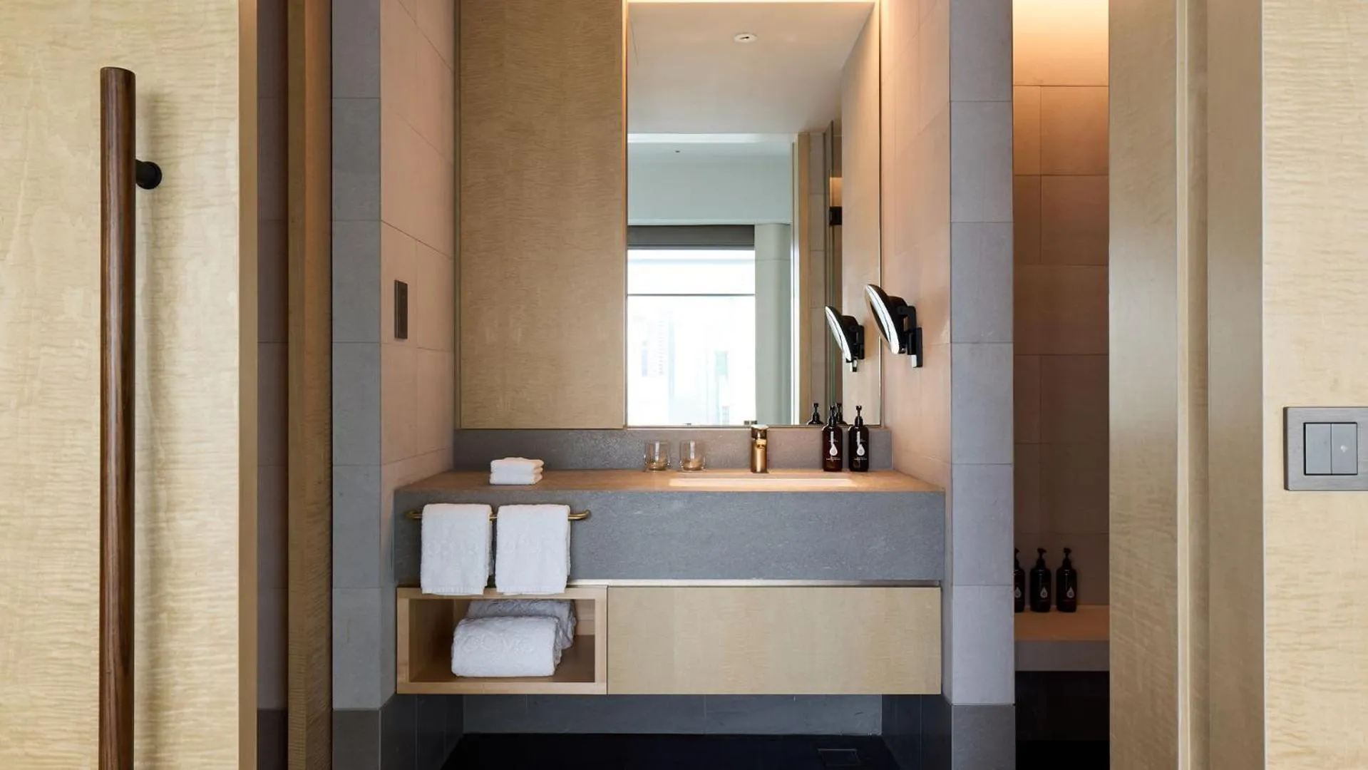 Bathroom in COMO Metropolitan Singapore