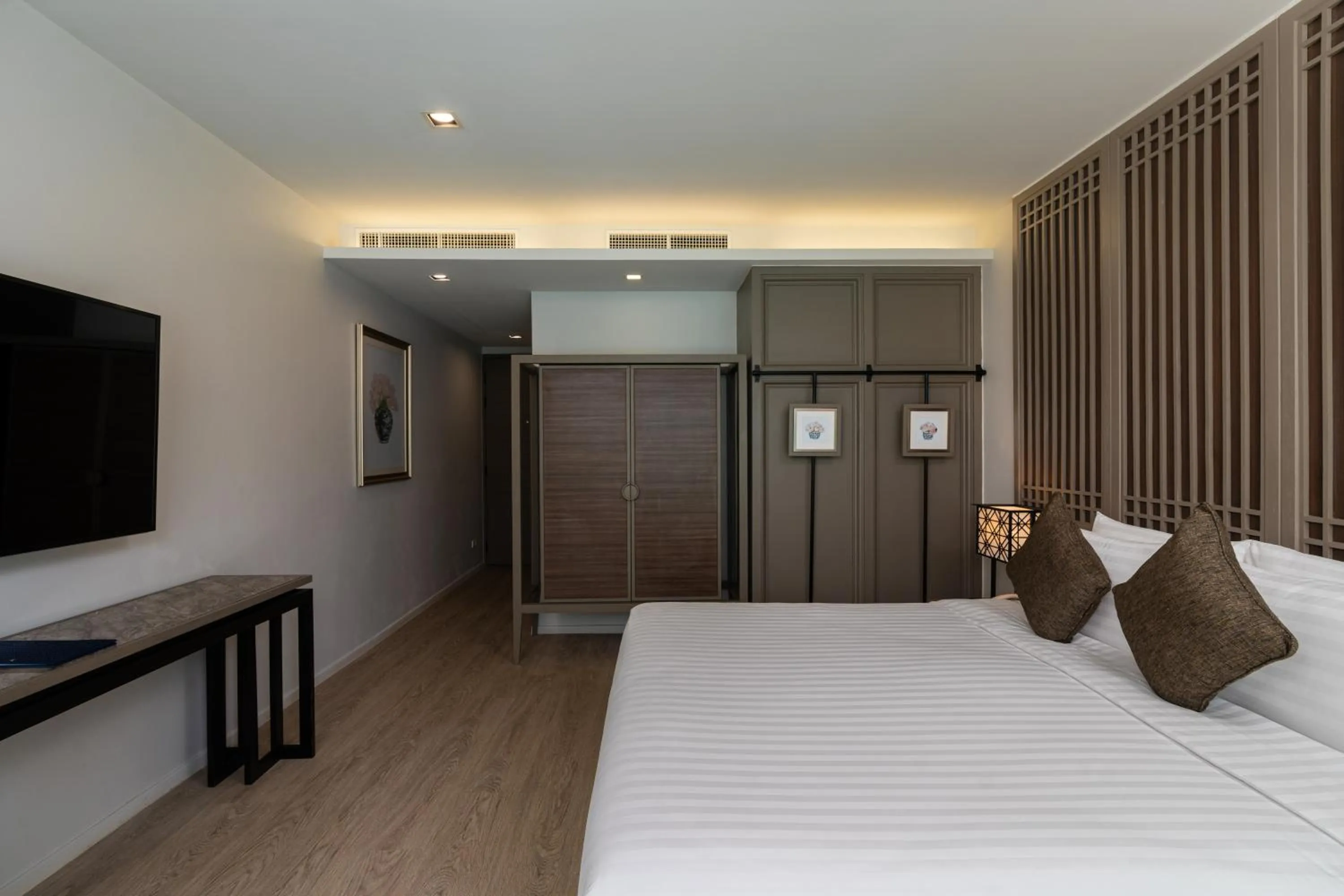 Bed in Bella Nara Phuket Naiyang Beach