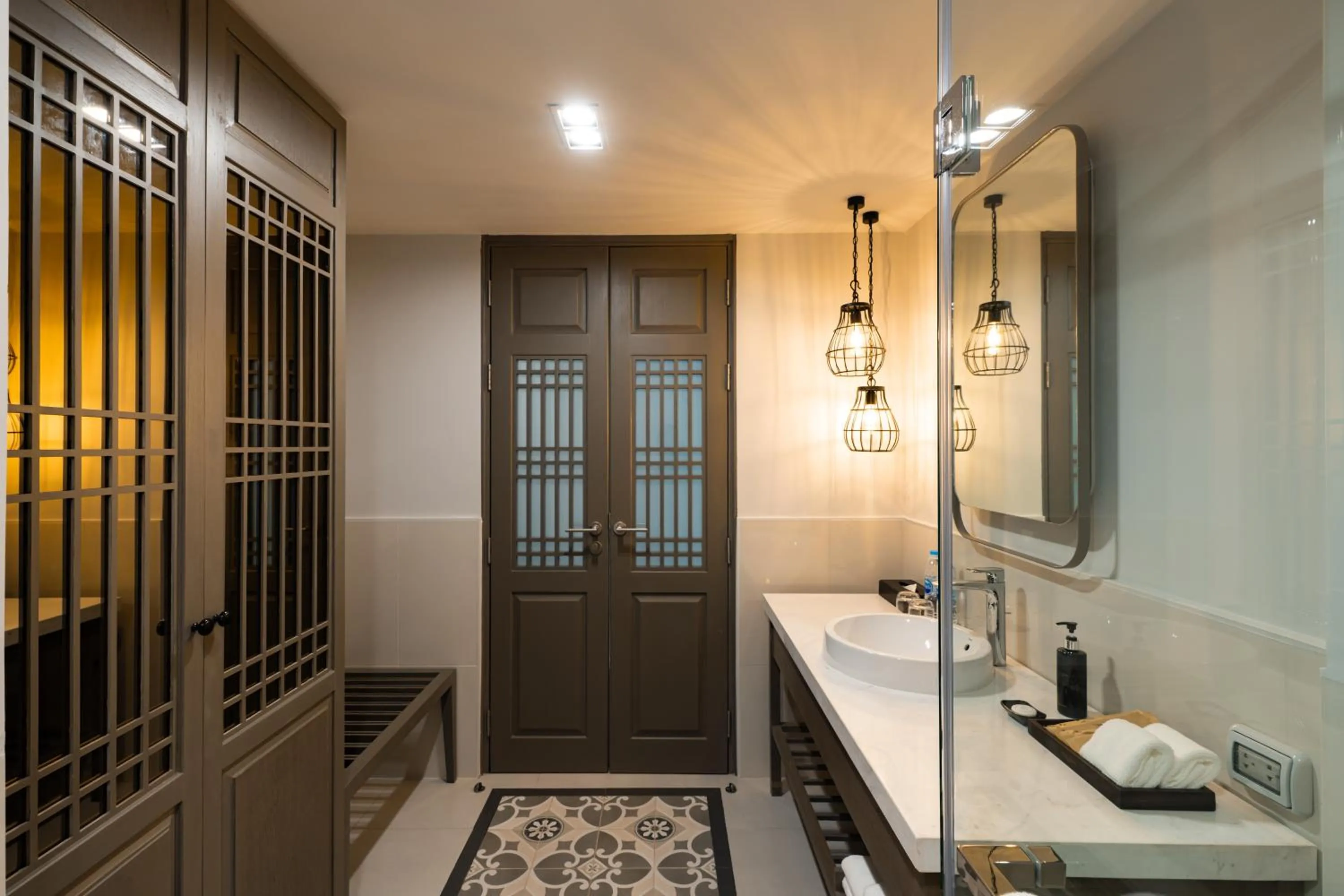 Toilet in Bella Nara Phuket Naiyang Beach