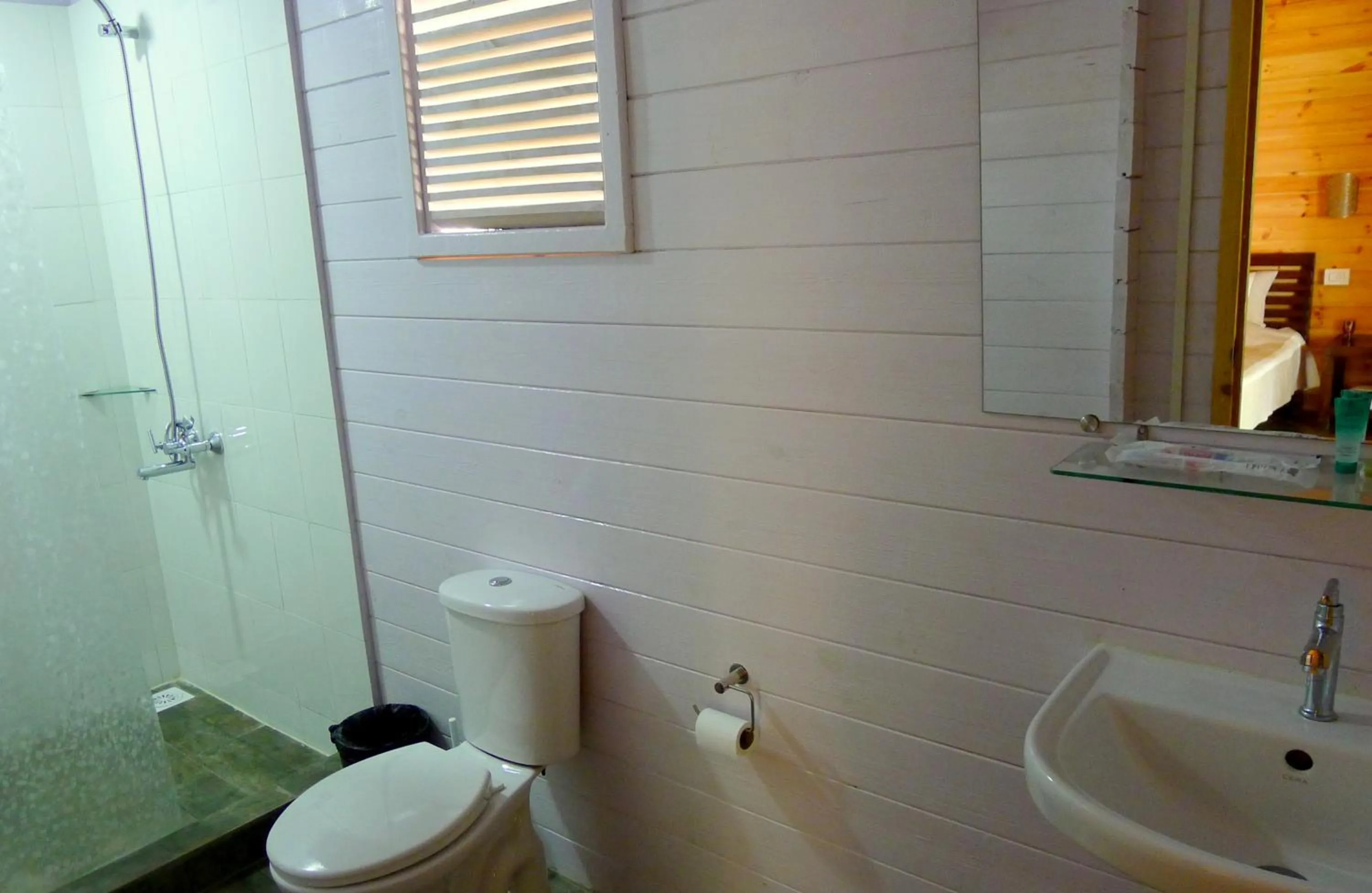 Shower in Mamagoa Beach Resort