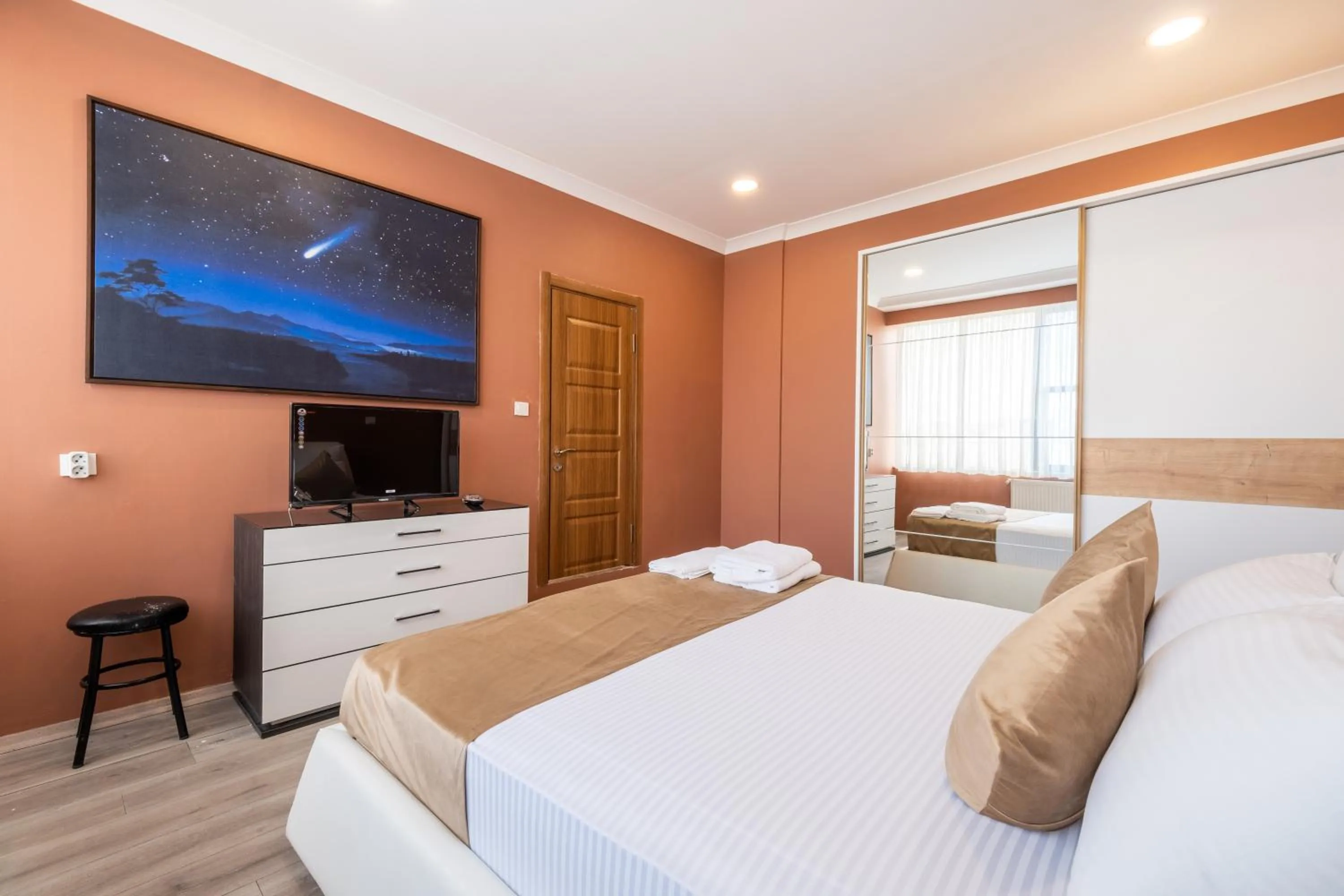 Communal lounge/ TV room in Istanbul Nova Hotel