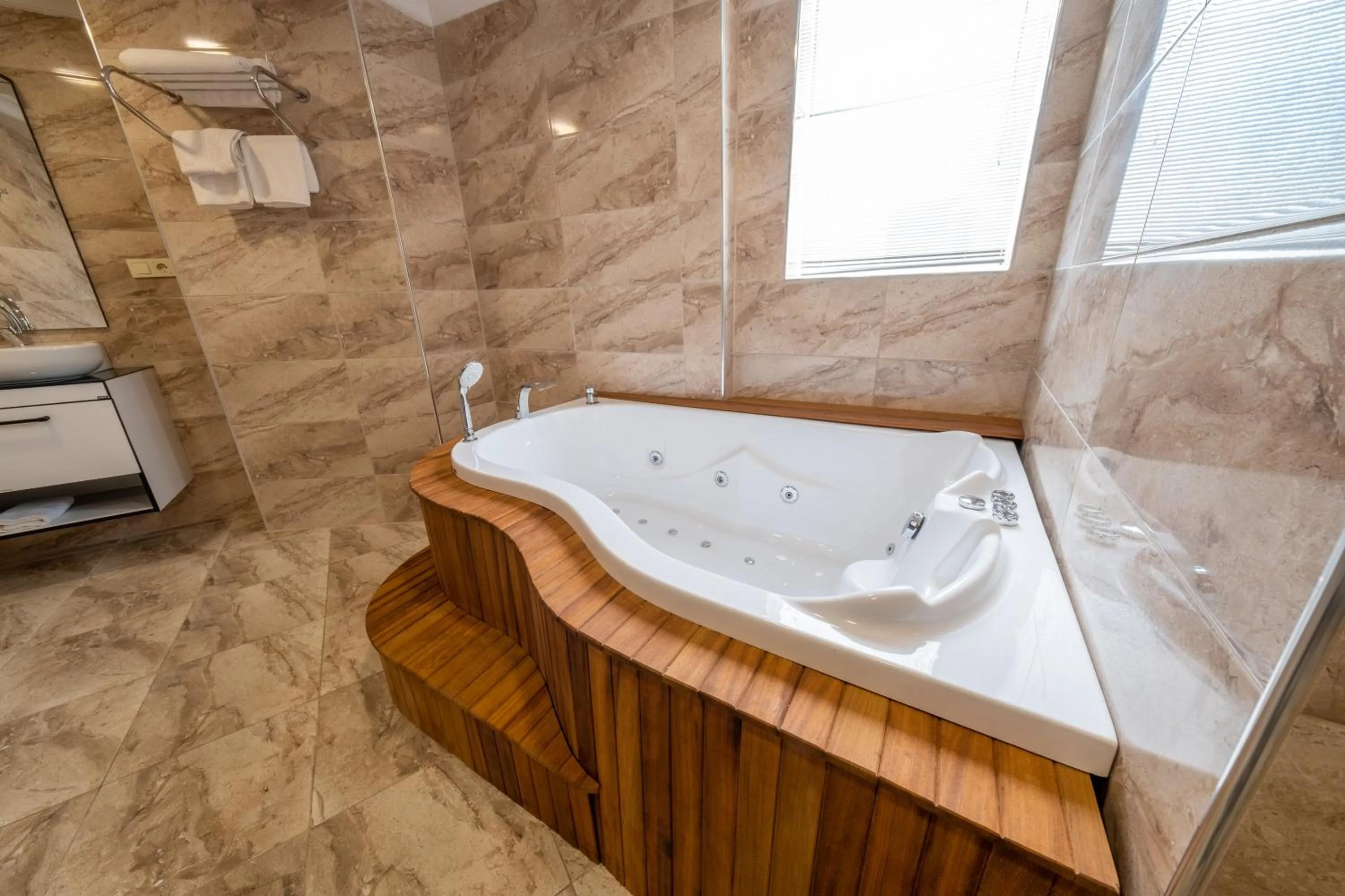 Bathroom in Istanbul Nova Hotel