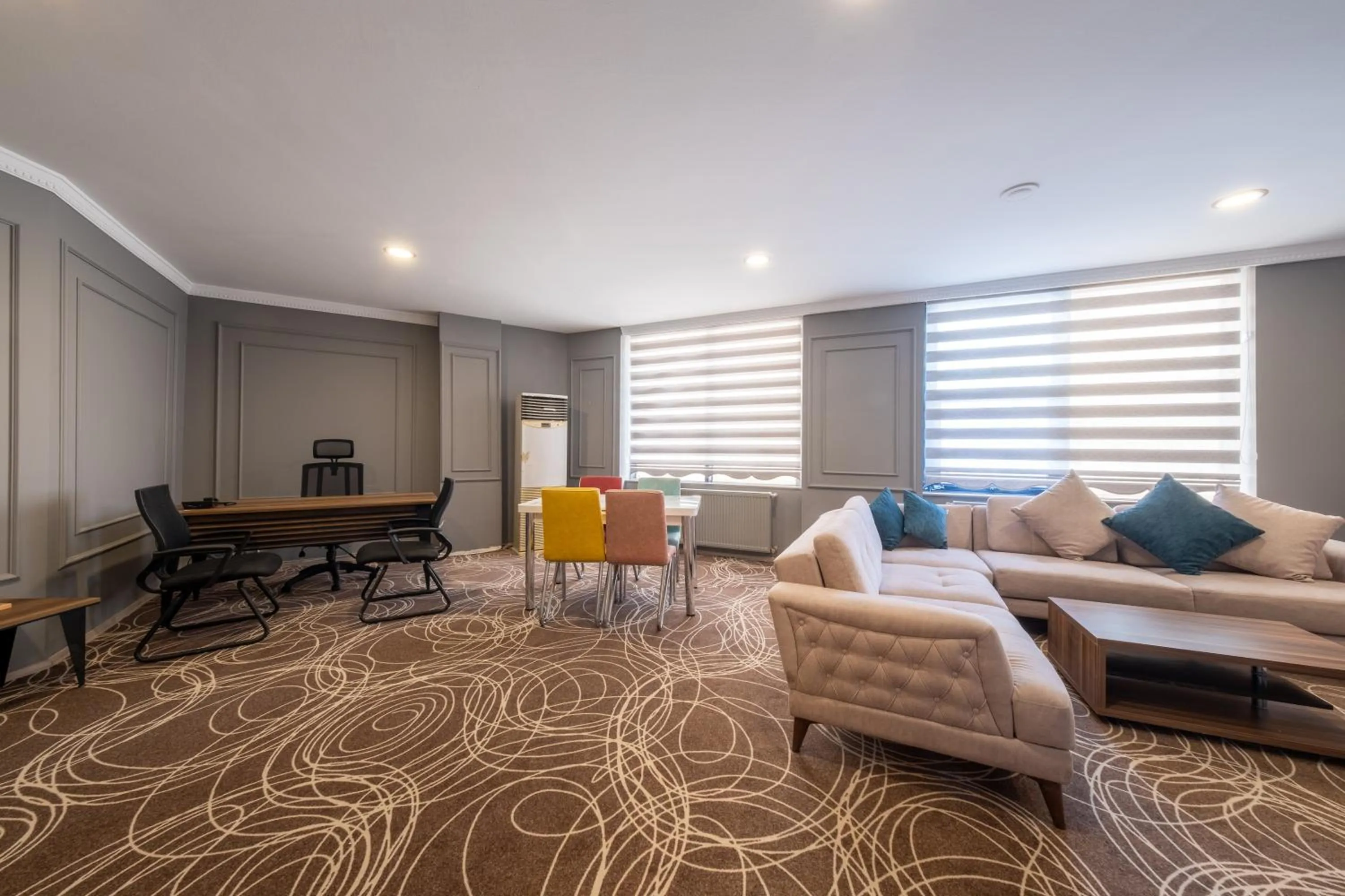 TV and multimedia in Istanbul Nova Hotel