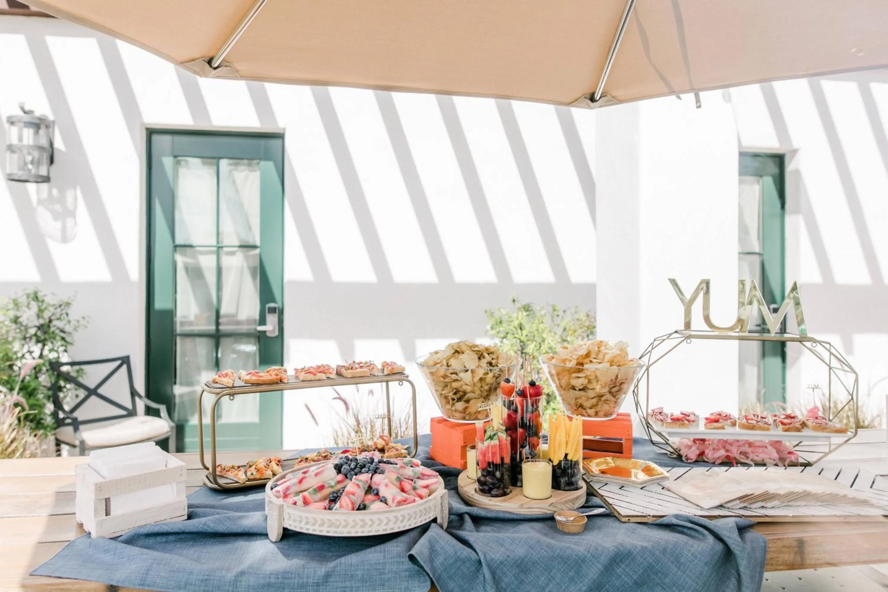 Lobby or reception in Moxy Santa Barbara