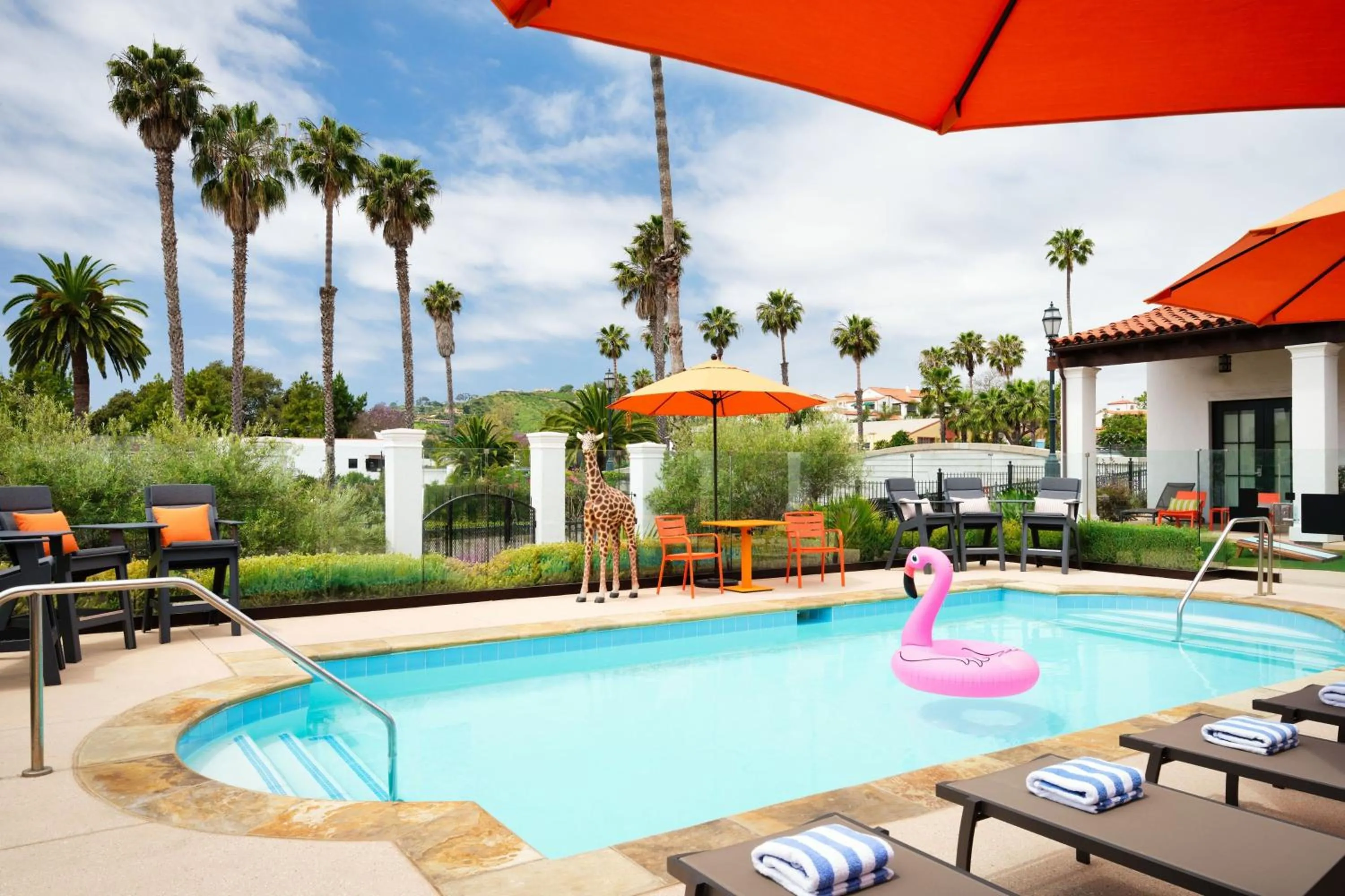 Swimming pool in Moxy Santa Barbara
