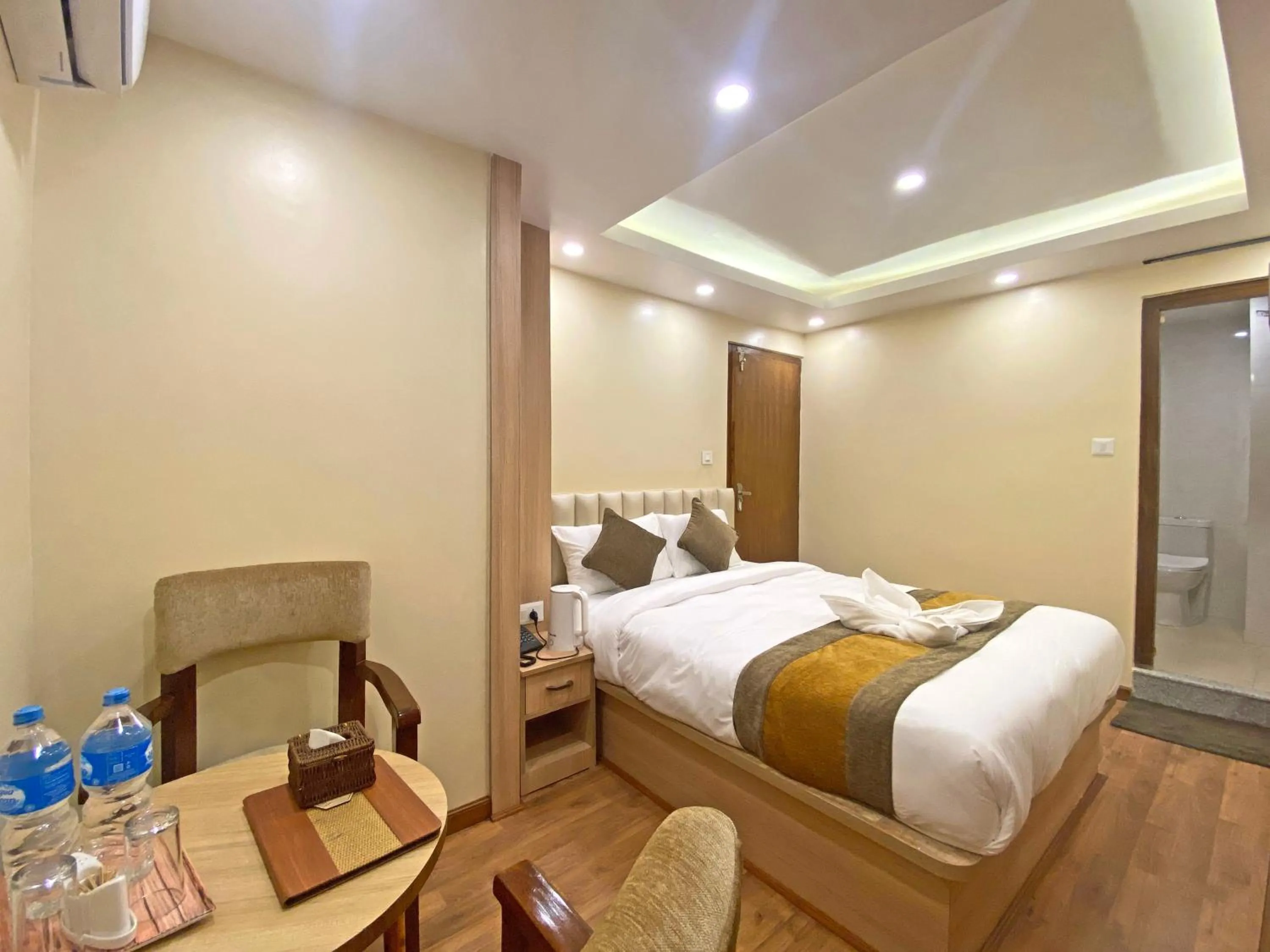 Bed in Hotel Airport Gurkha