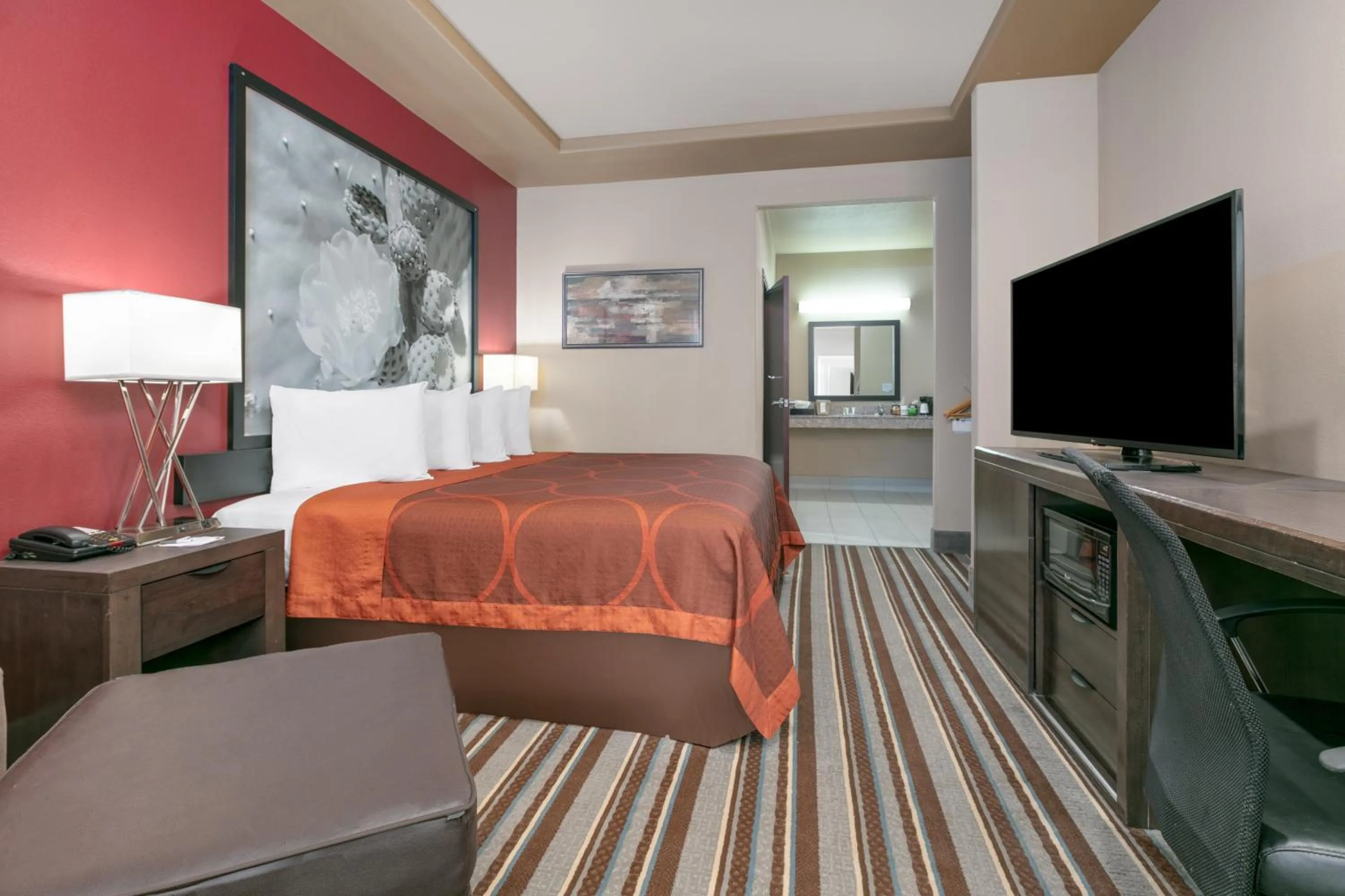 Bed in Super 8 by Wyndham Karnes City