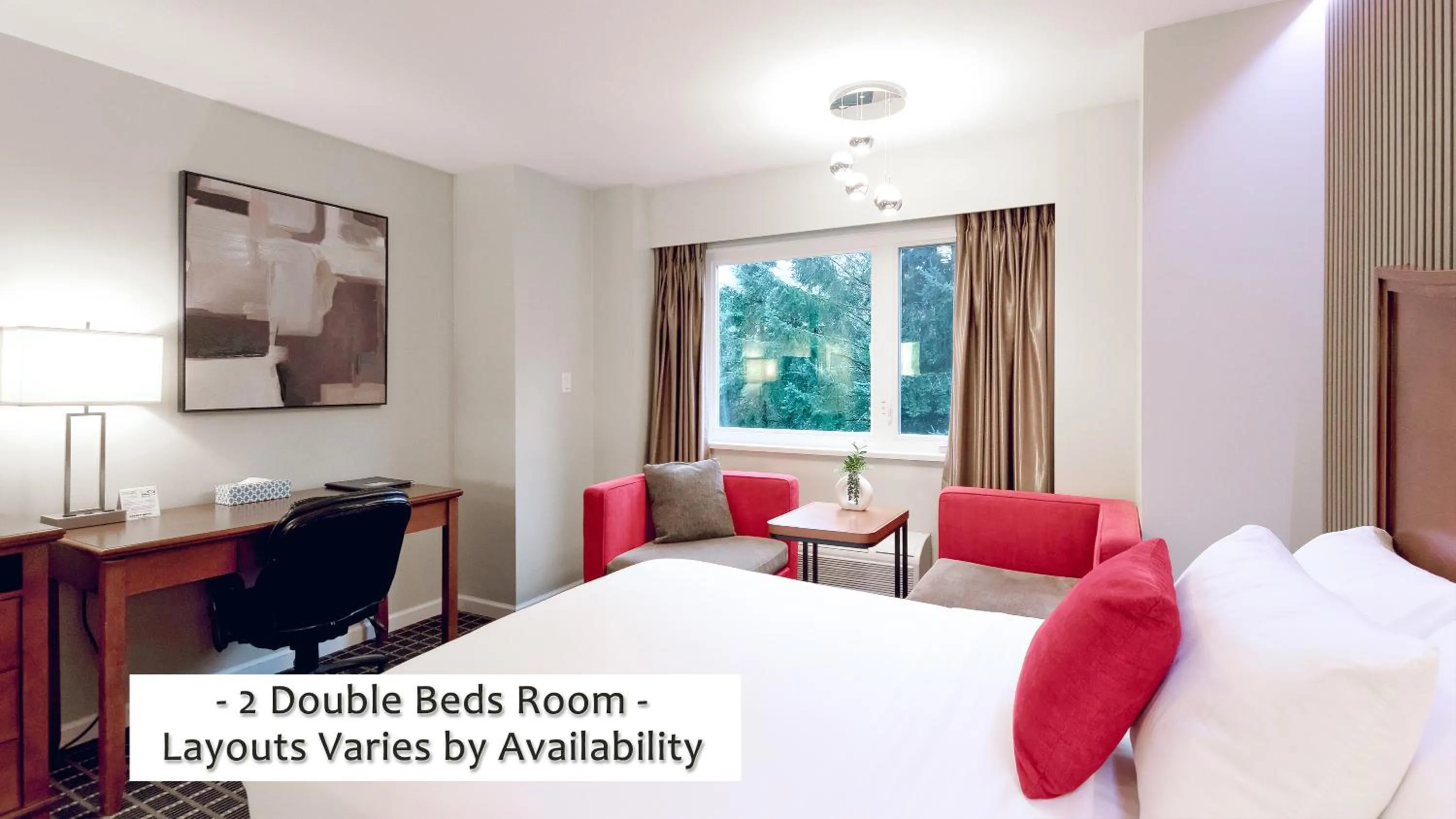 Bed in Gibsons Garden Hotel