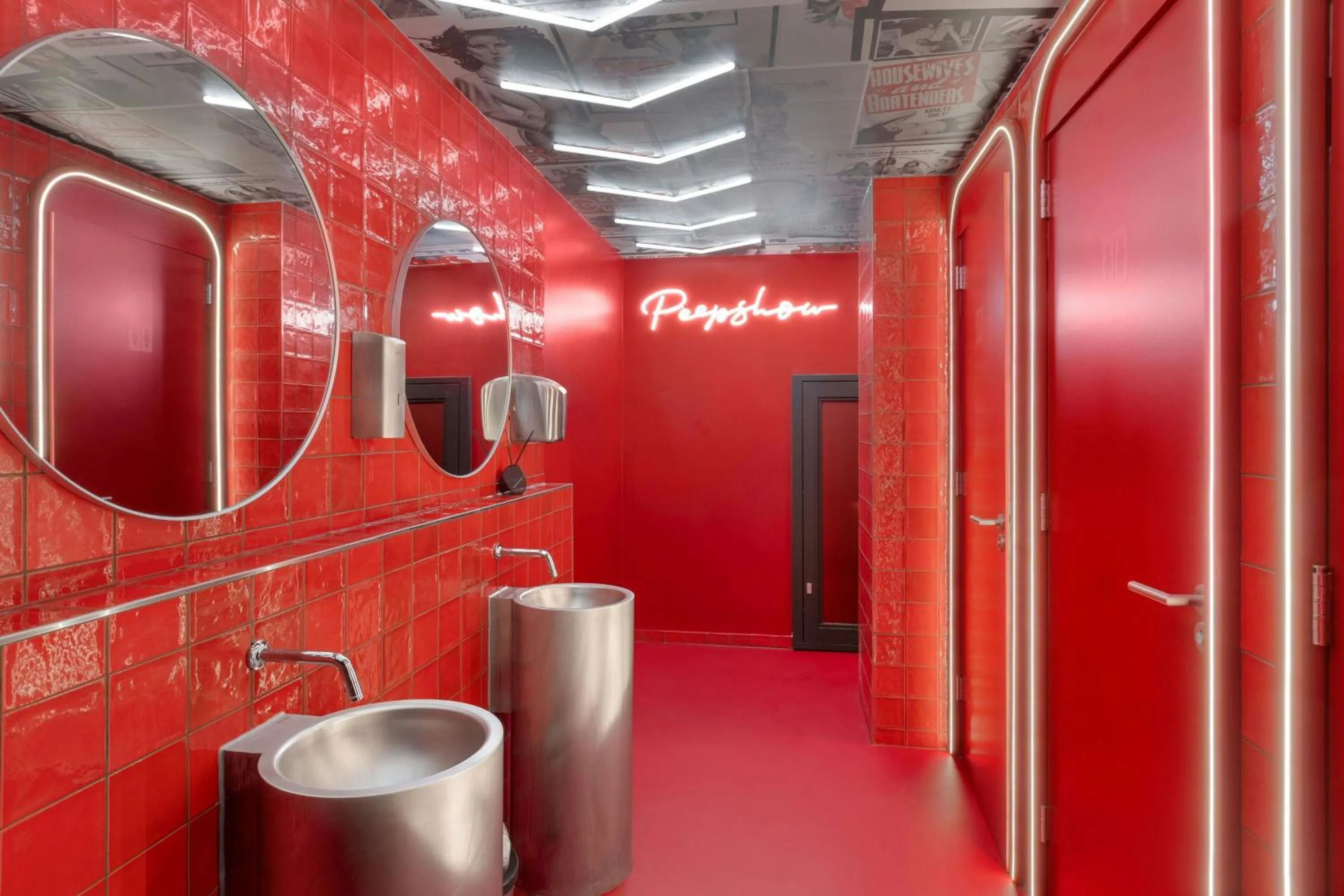 Bathroom in Renaissance Amsterdam Hotel