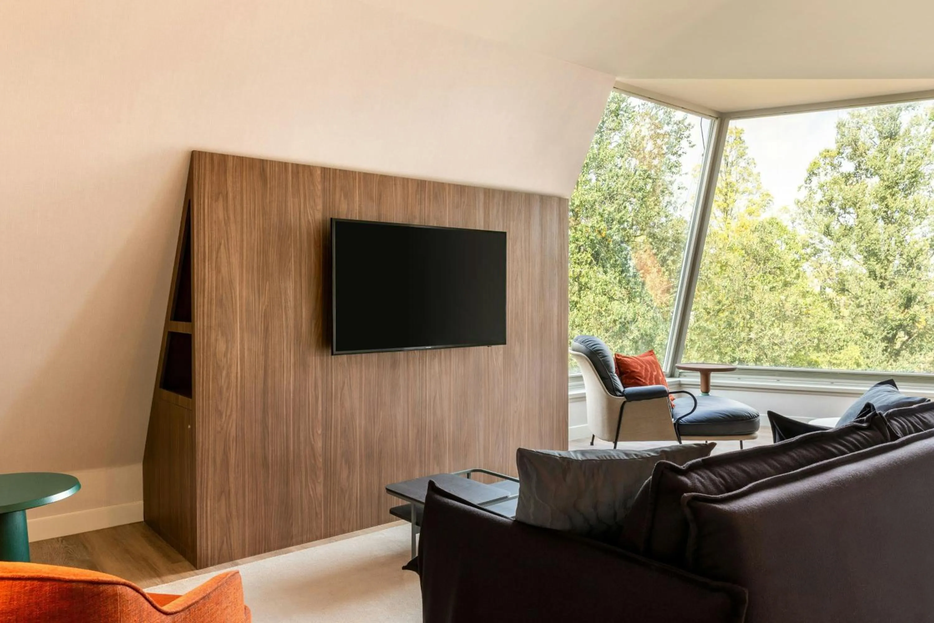 Photo of the whole room in Renaissance Amsterdam Hotel