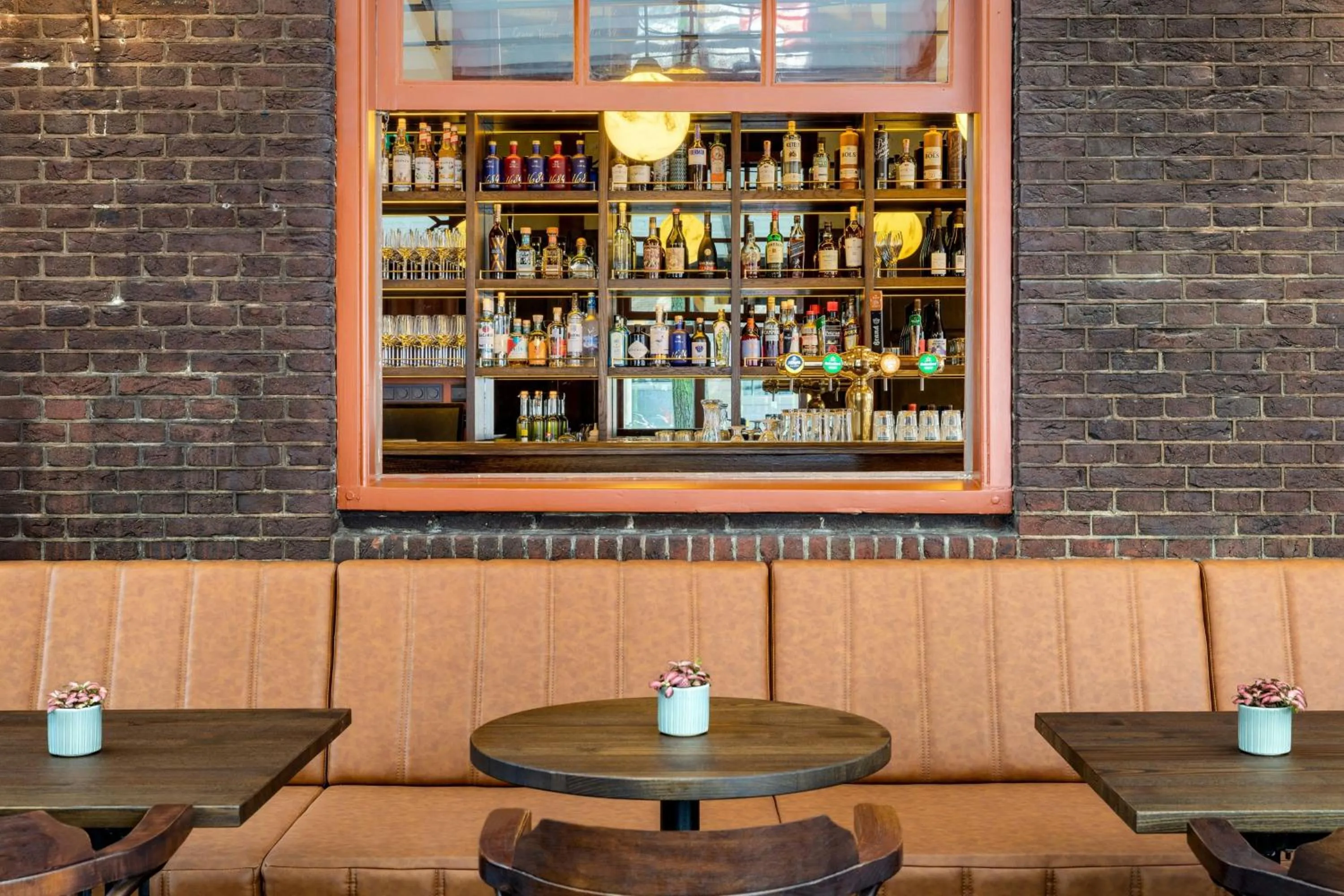 Restaurant/places to eat in Renaissance Amsterdam Hotel