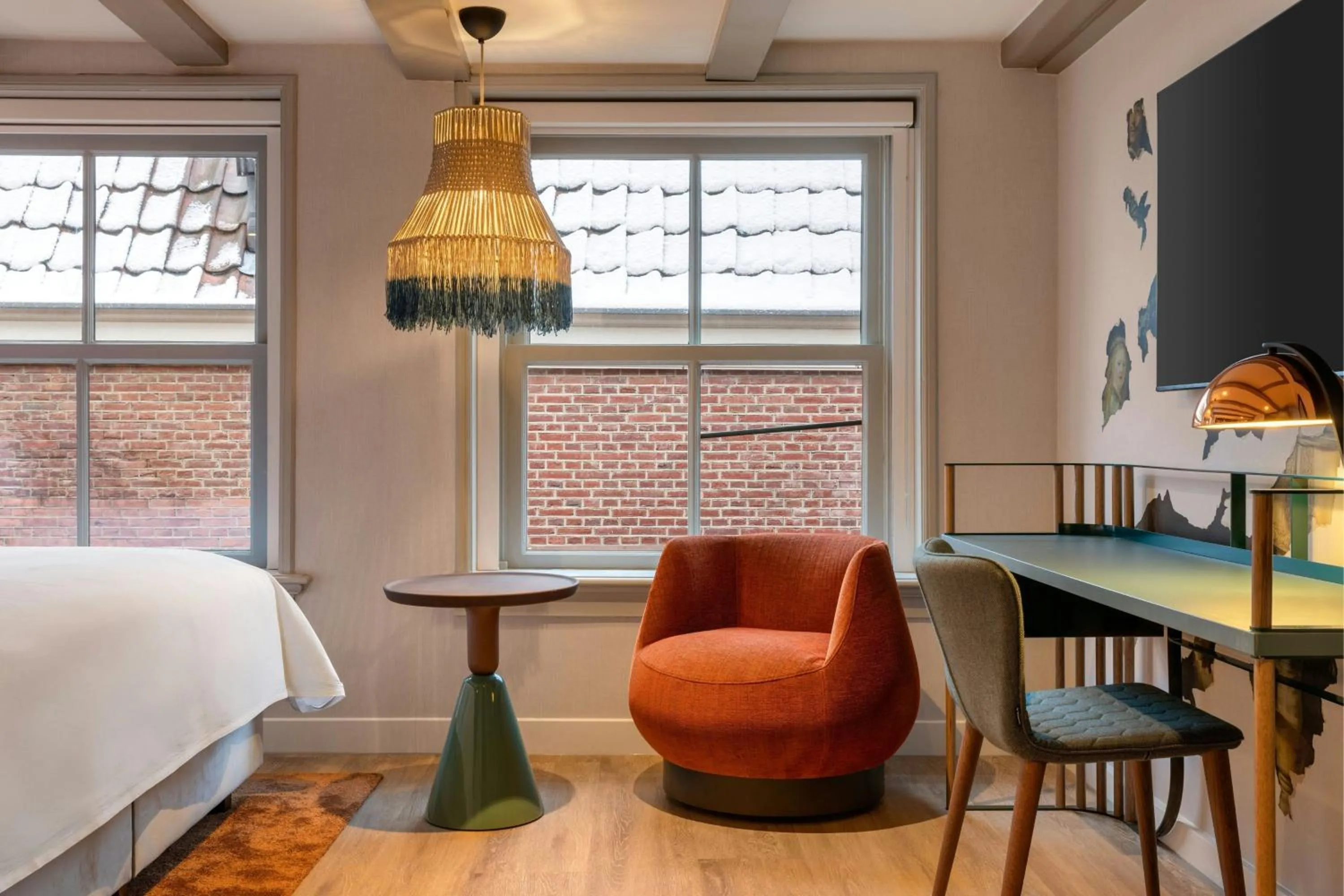 Photo of the whole room, Bed in Renaissance Amsterdam Hotel