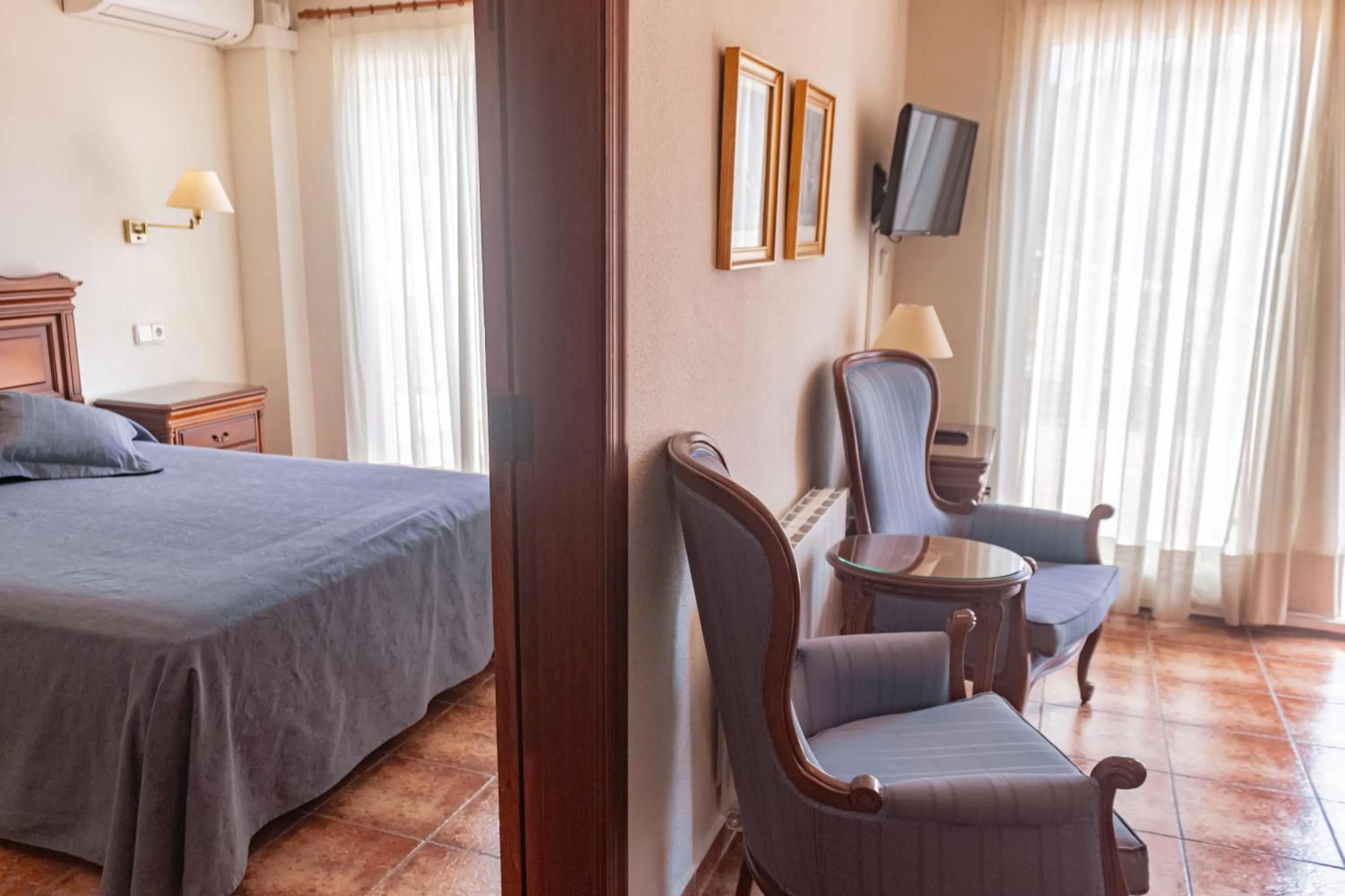 Bed in Hotel Tàrbena