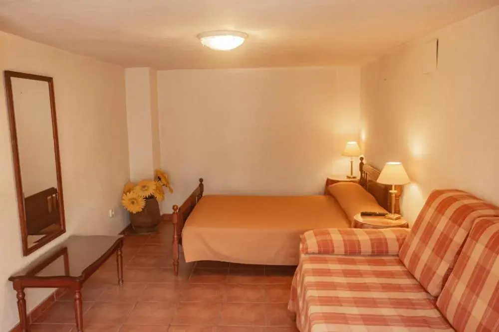 Studio - single occupancy in Hotel Tàrbena Studio - single occupancy in Hotel Tàrbena