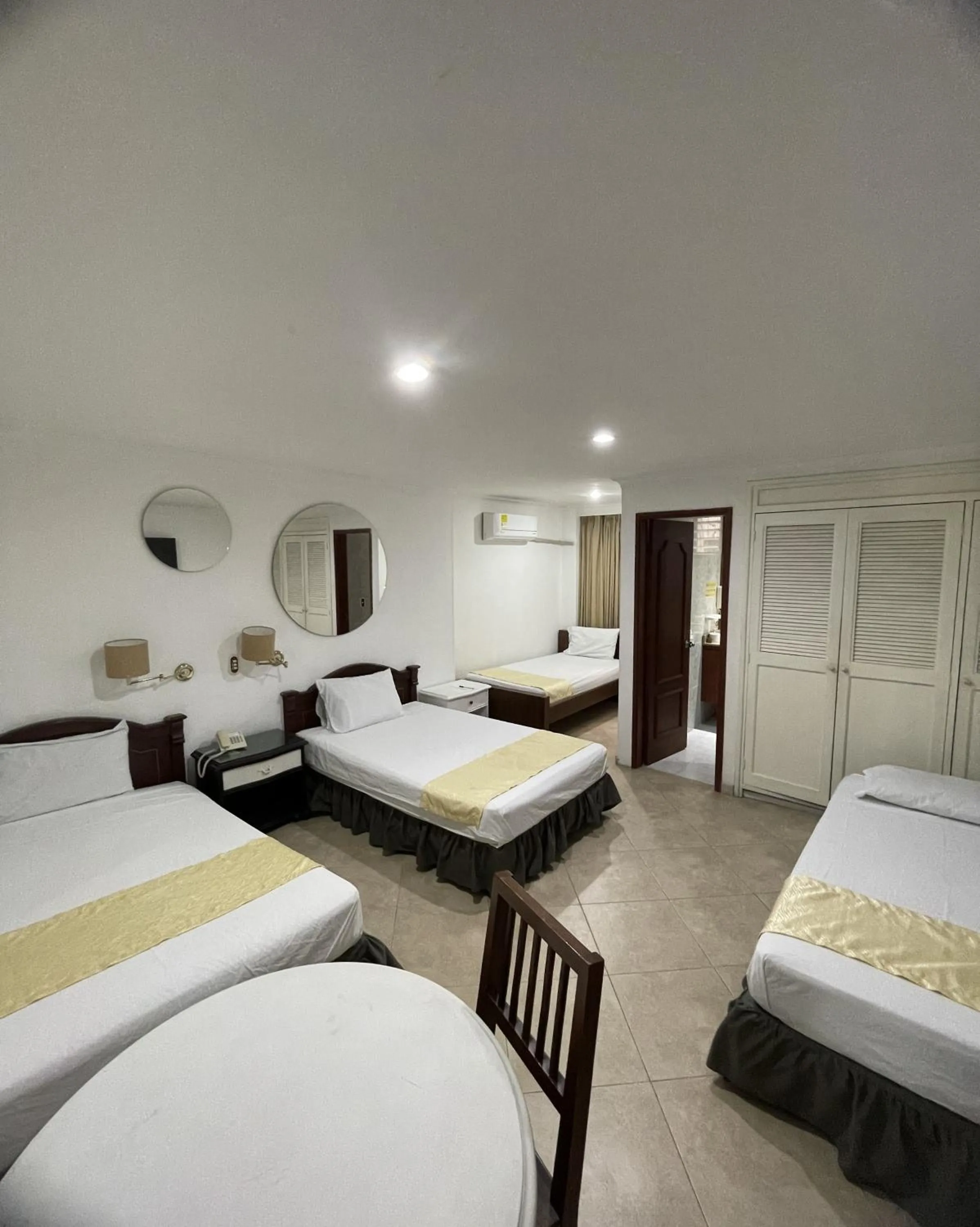 Bed in Hotel Prince Plaza - Laureles Estadio