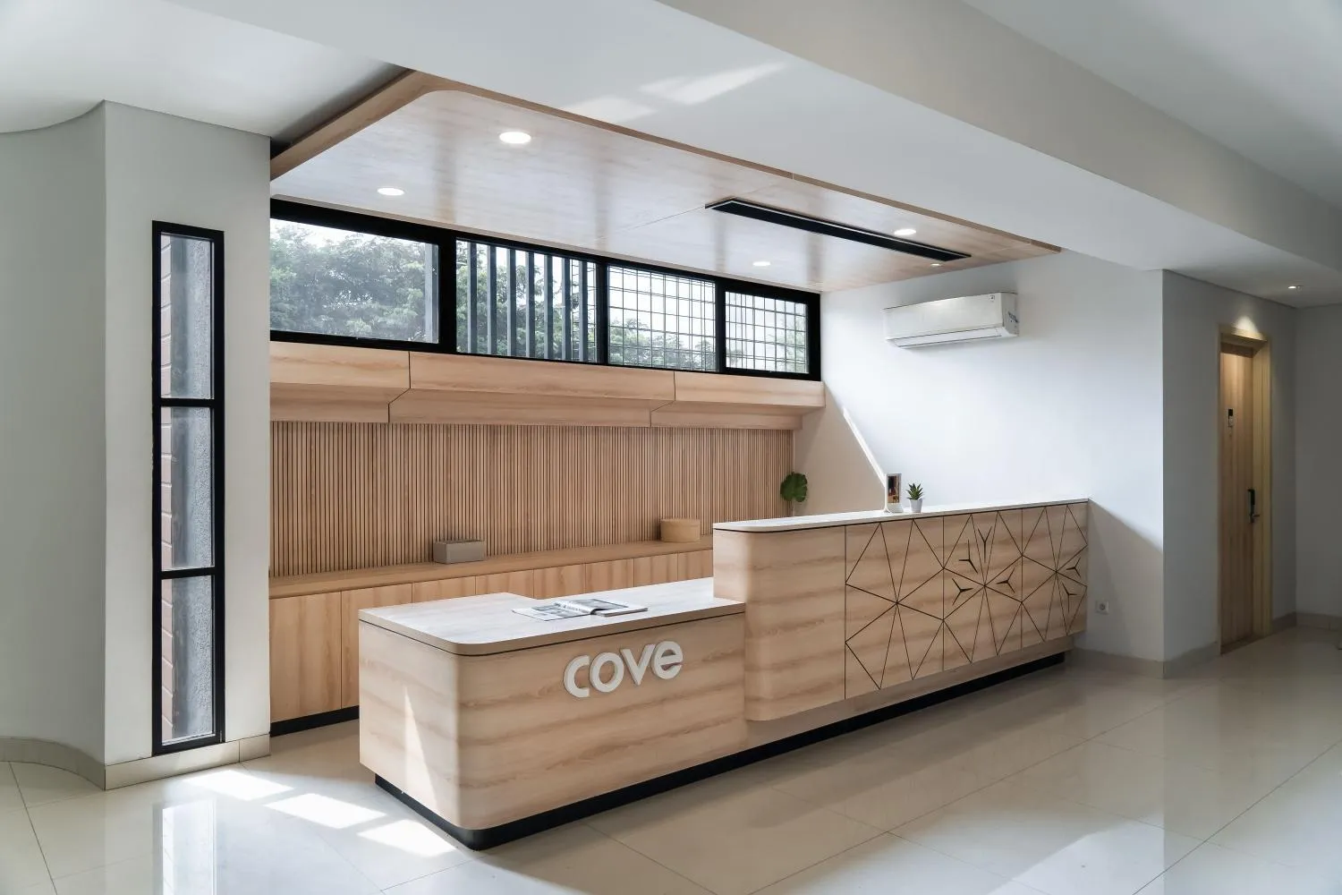 Lobby or reception in Cove Bona Sort Pasar Baru