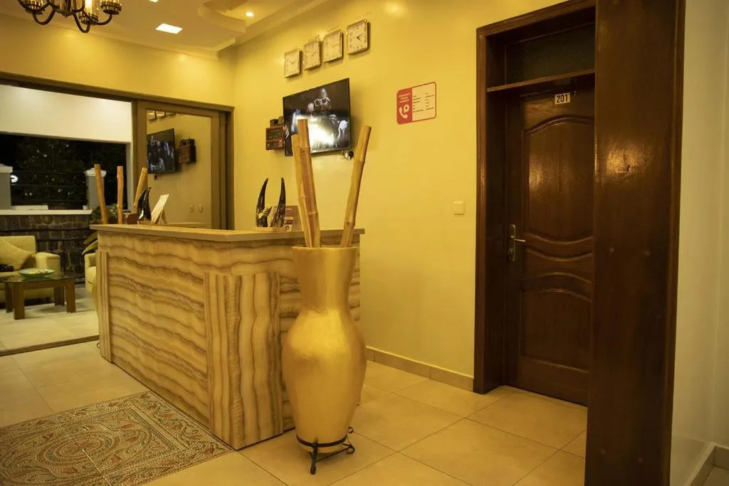 Text overlay in Velvet Suites