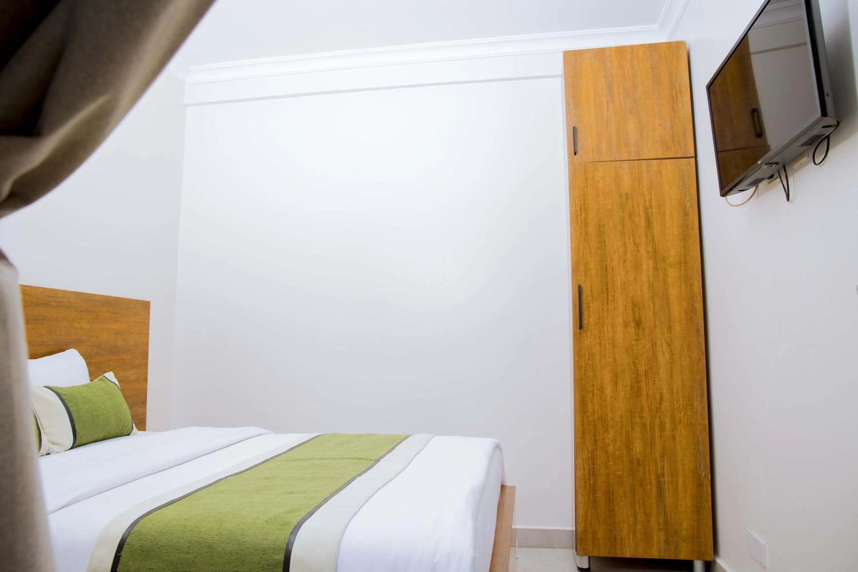 Bed in Velvet Suites