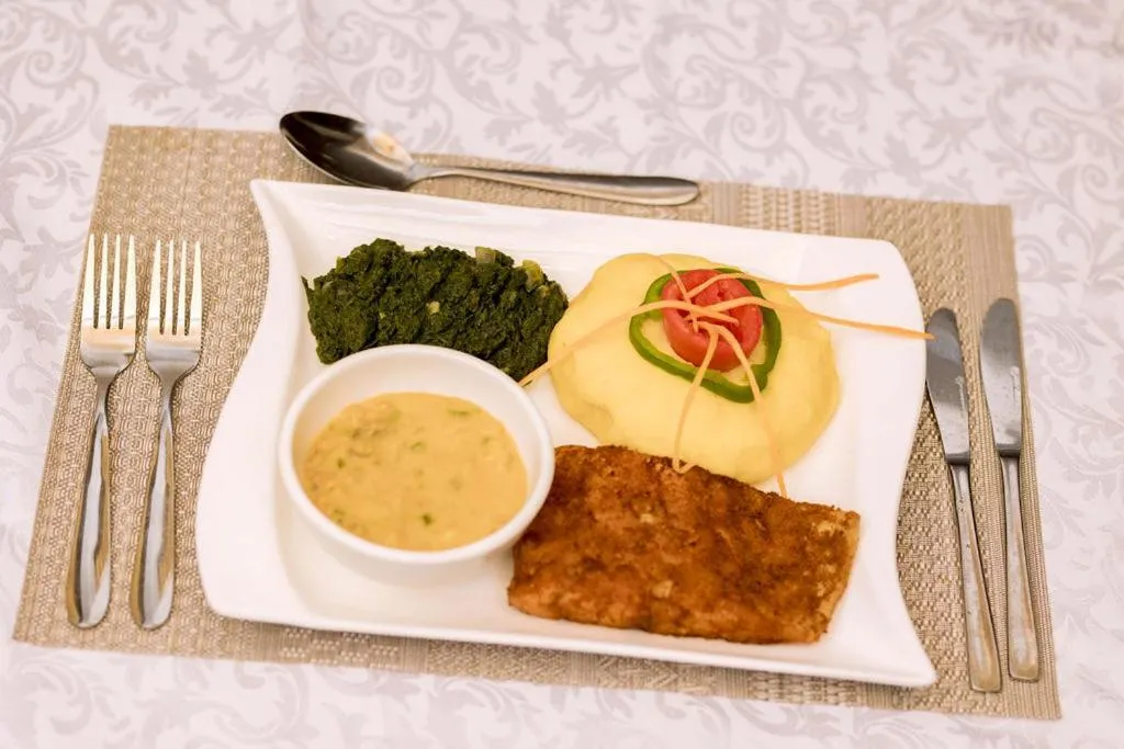 Restaurant/places to eat in Velvet Suites