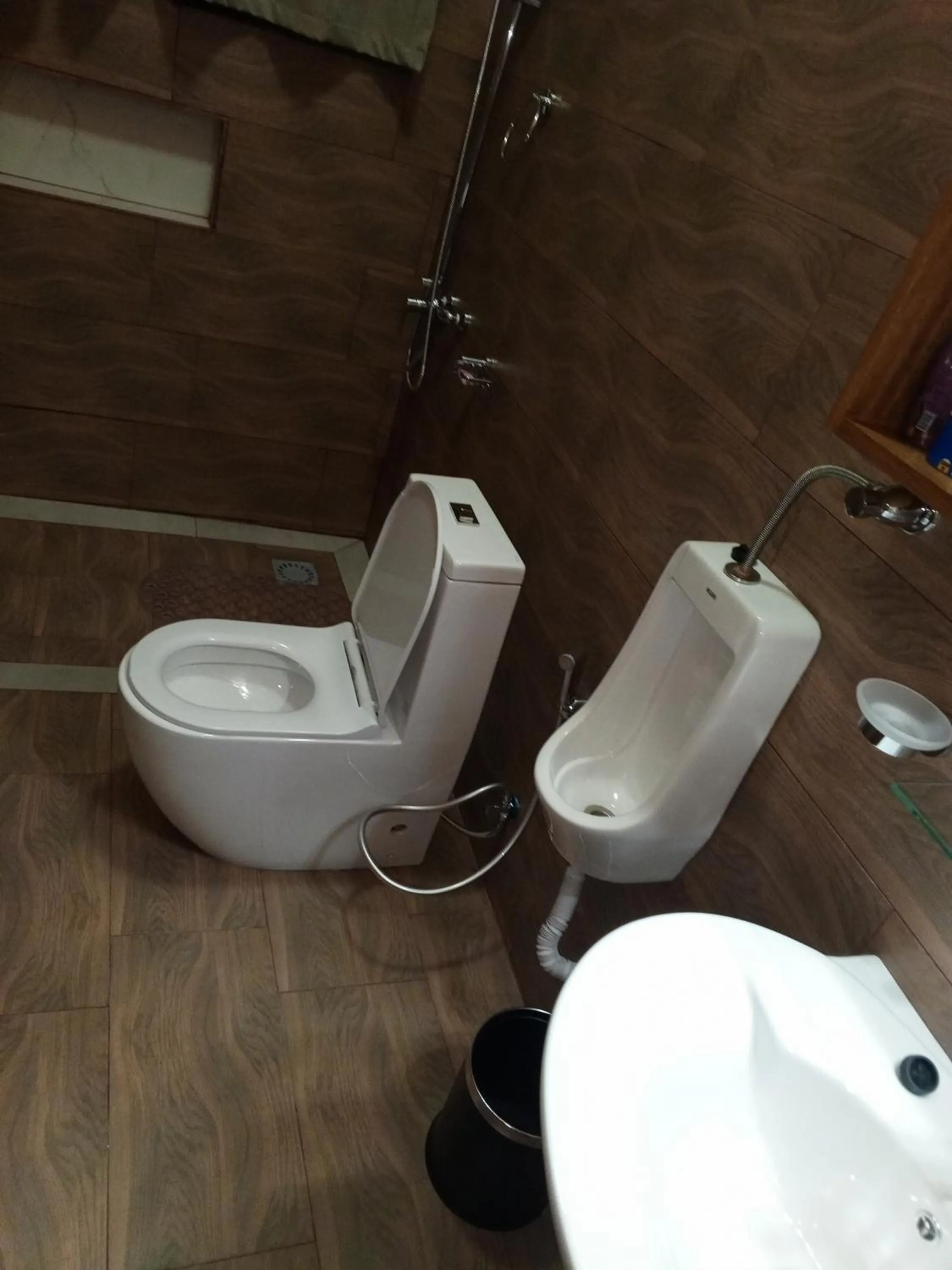 Bathroom in Velvet Suites