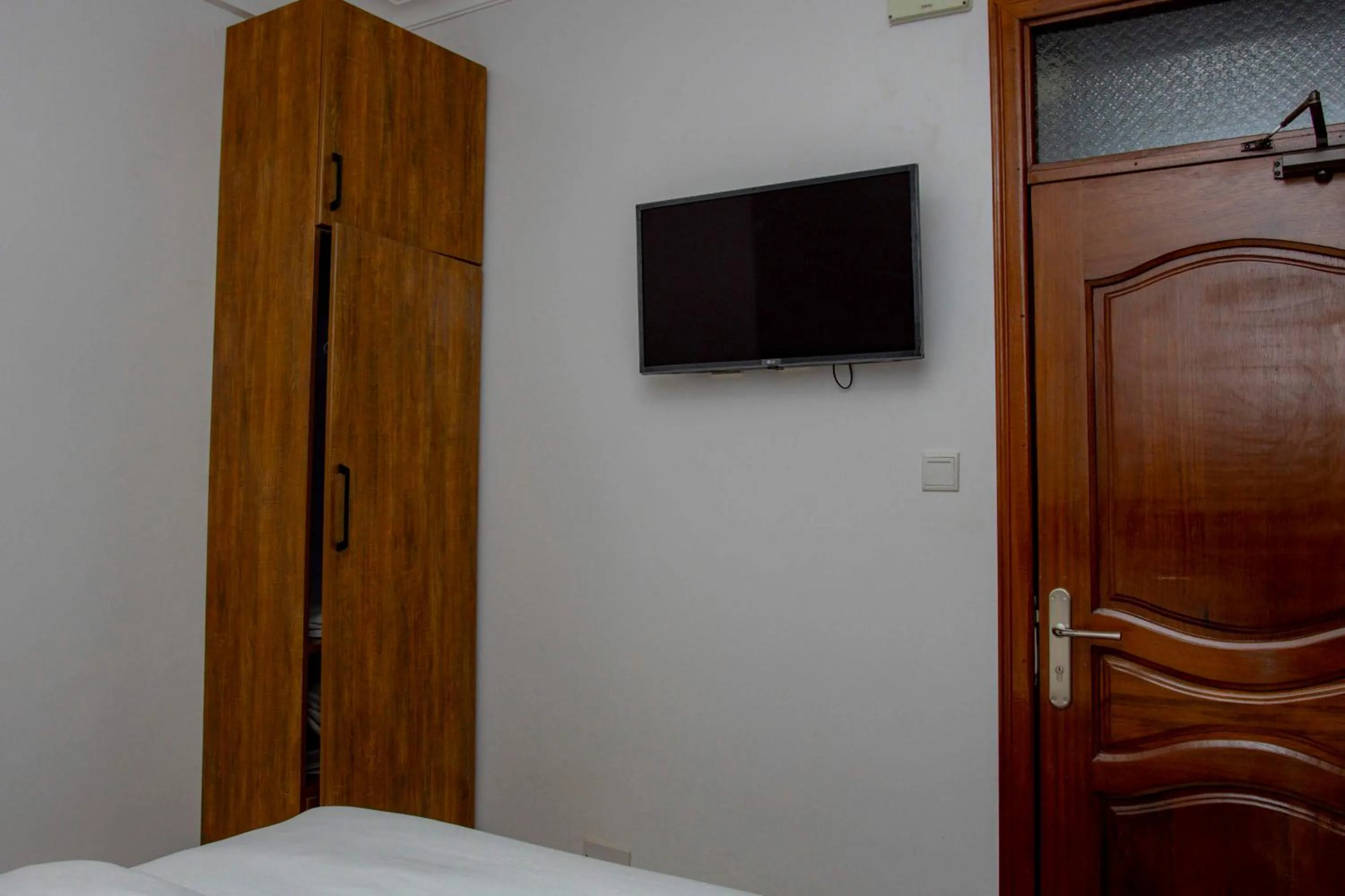 Bed in ALLY NGALI MOTEL