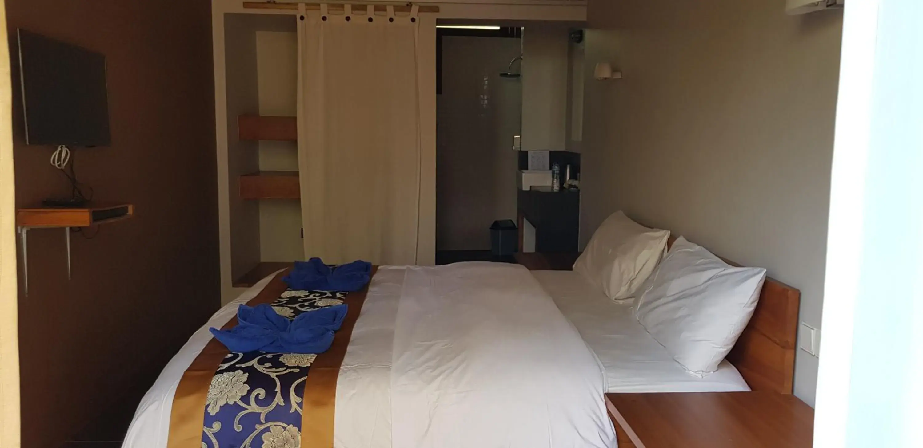 Double Room - single occupancy in Blue Parrot Double Room - single occupancy in Blue Parrot