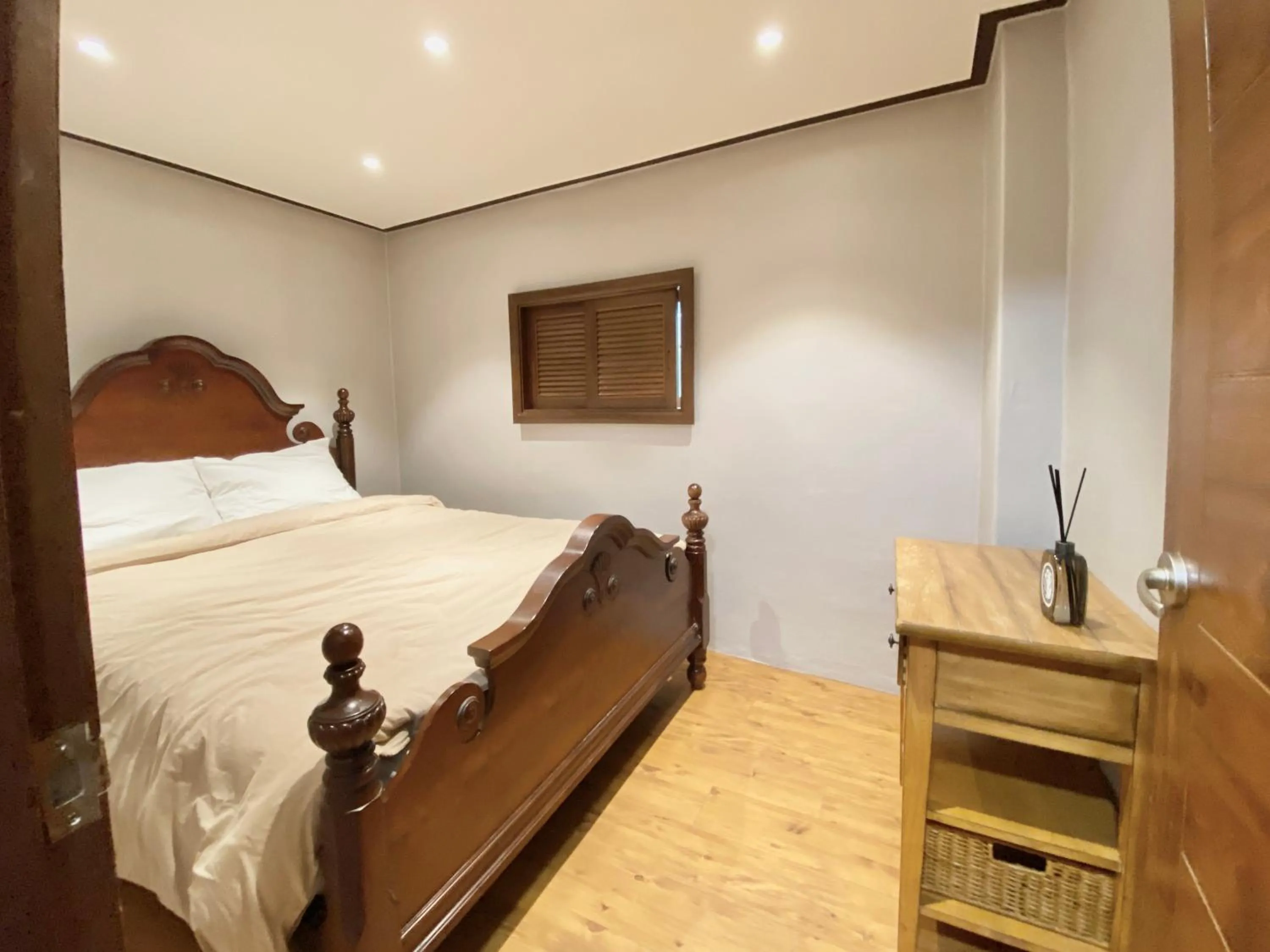 Bed in Maison Hotel DDP