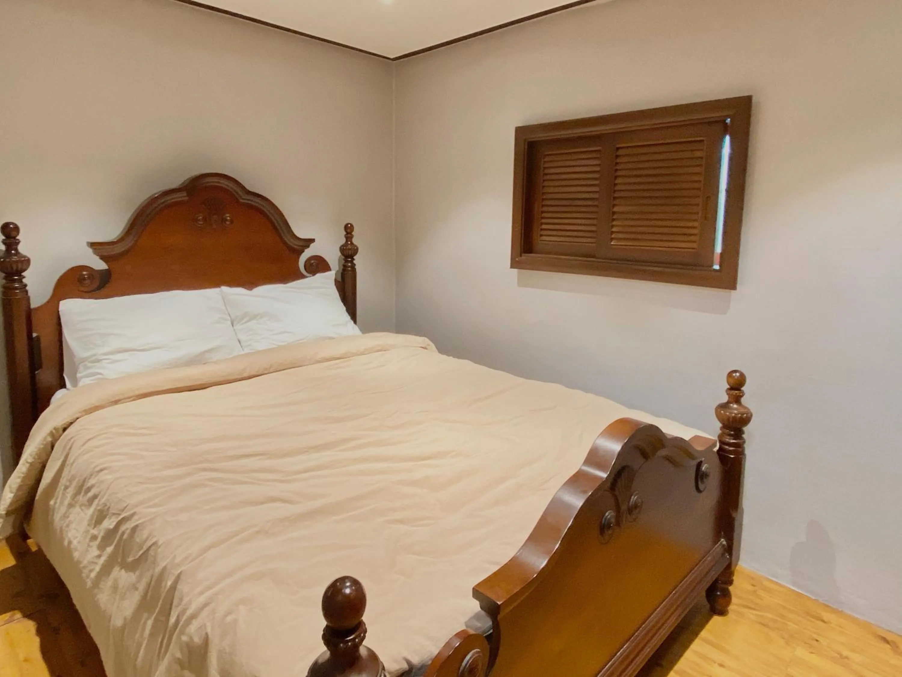 Bed in Maison Hotel DDP