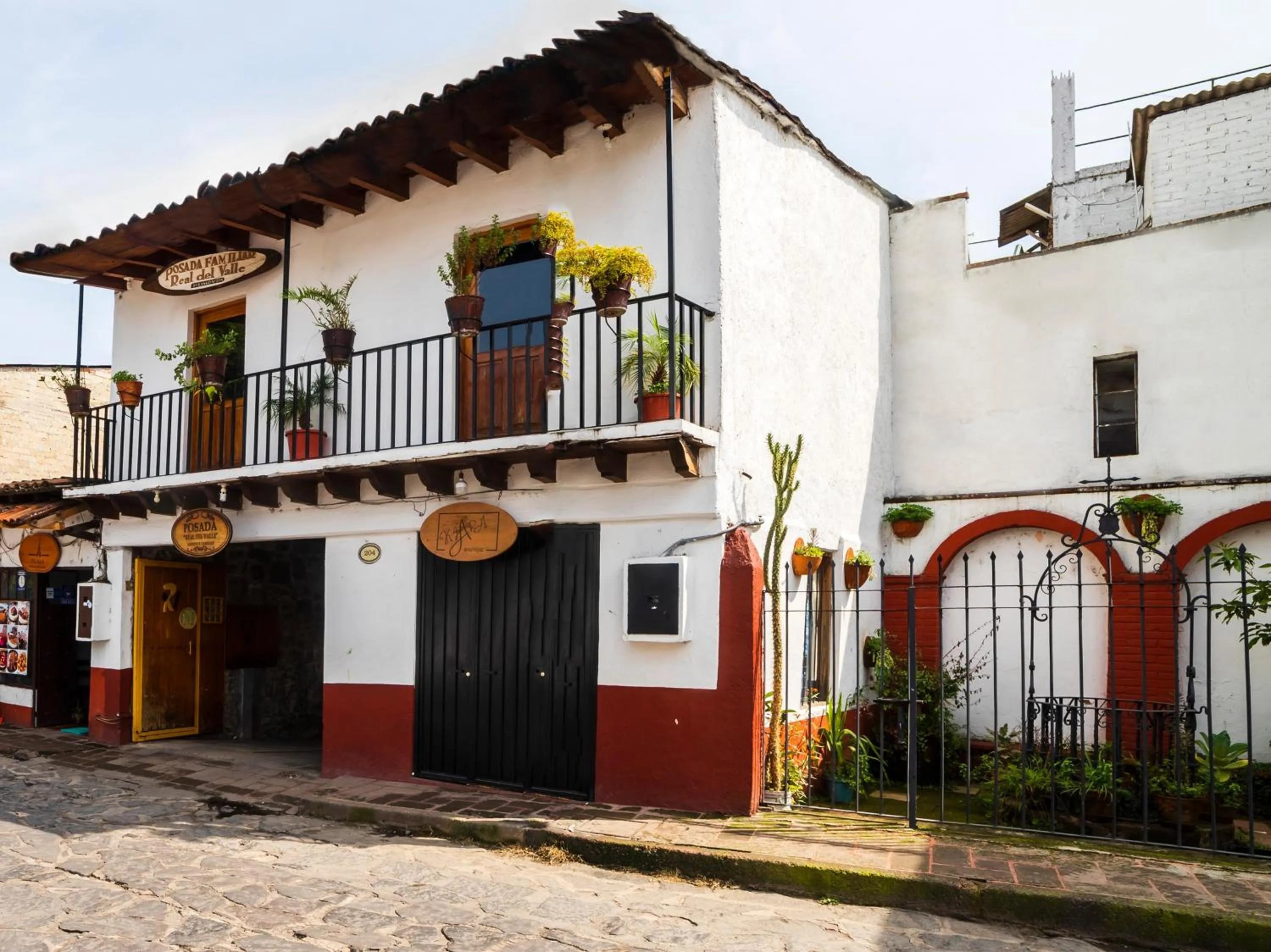 Property building in Posada Real del Valle