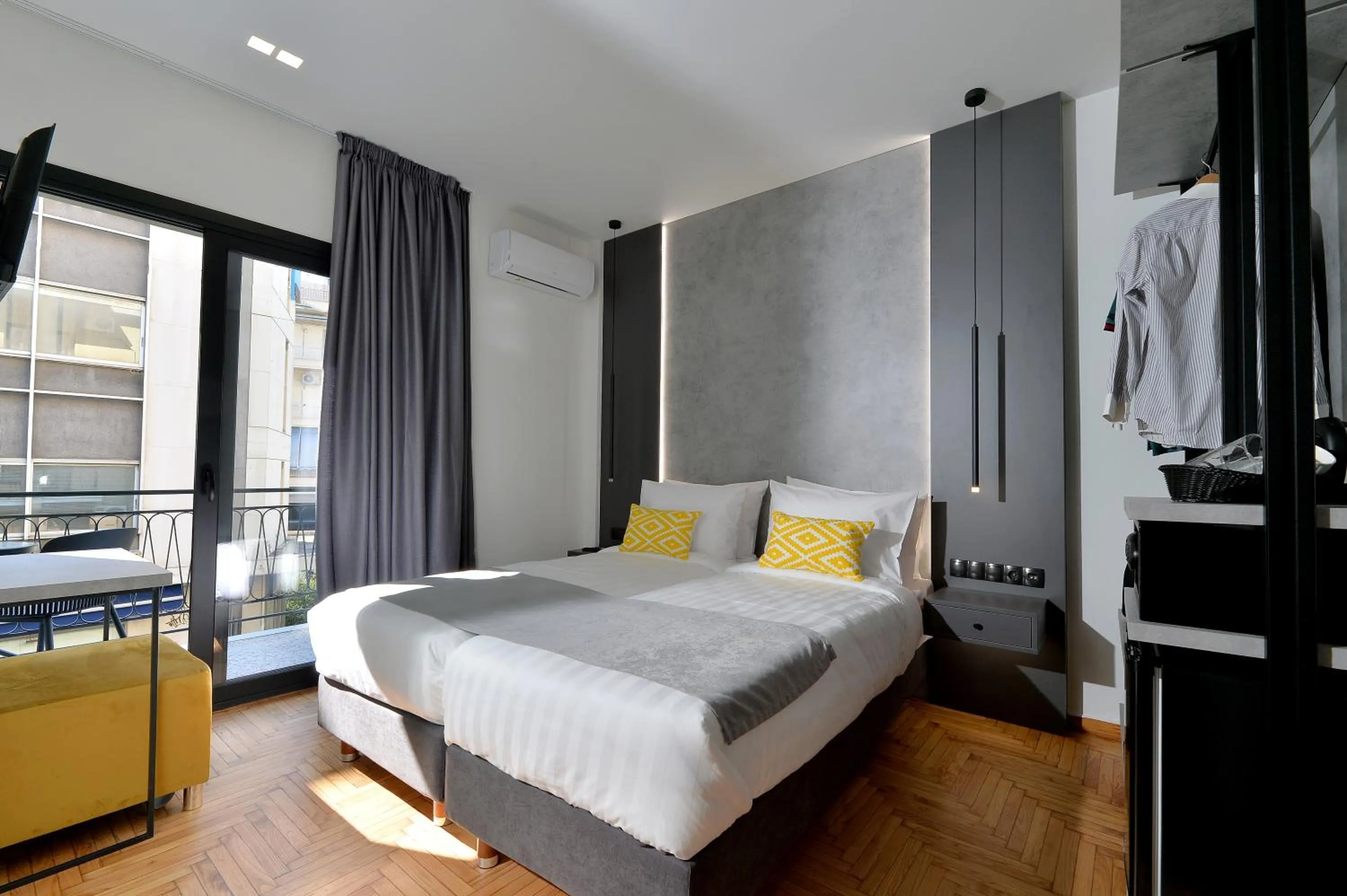 Bedroom, Bed in Athenian Gem