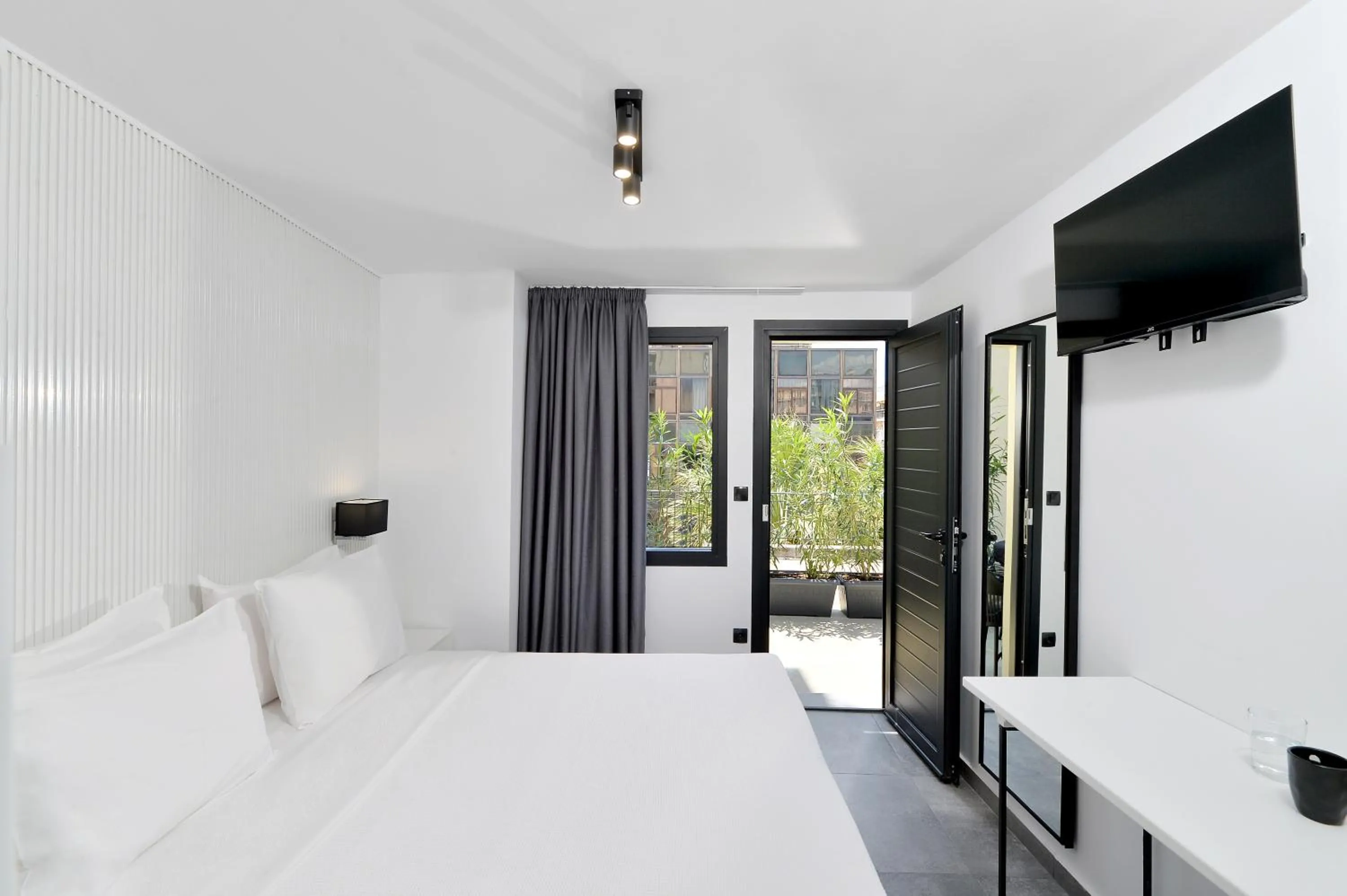 Bedroom, Bed in Athenian Gem