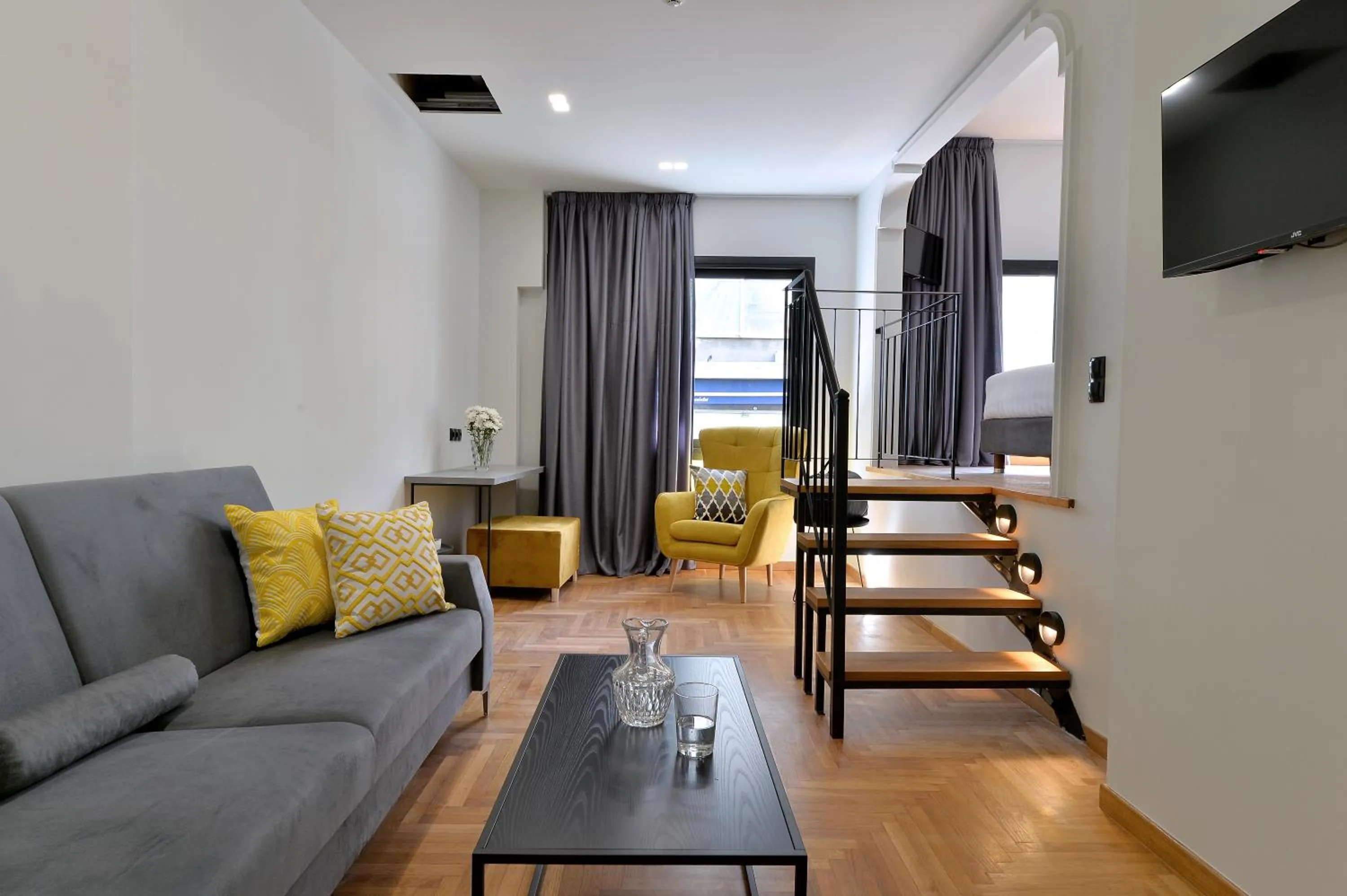 TV and multimedia in Athenian Gem