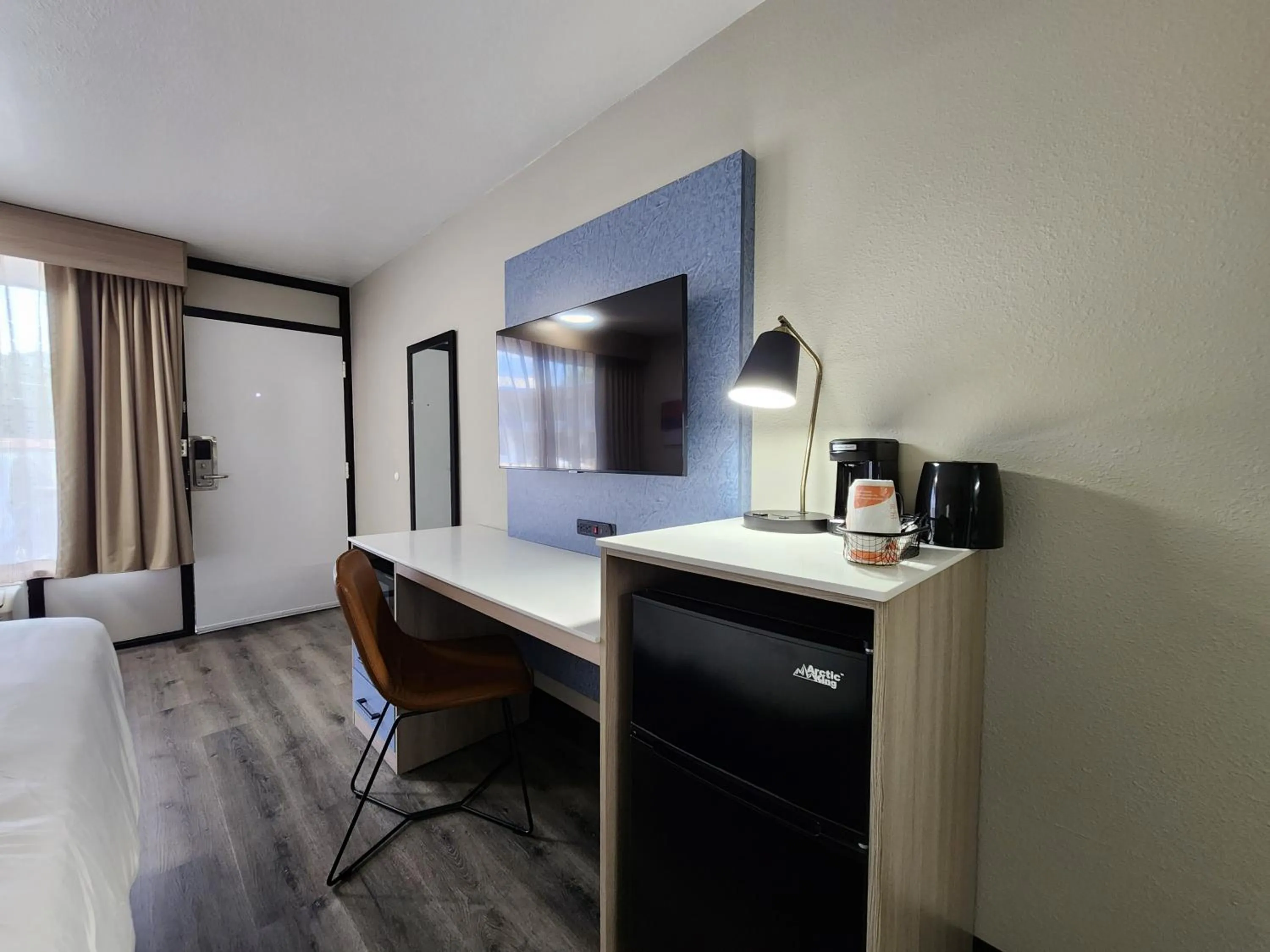 TV and multimedia, Bed in Smart Stay Lafayette
