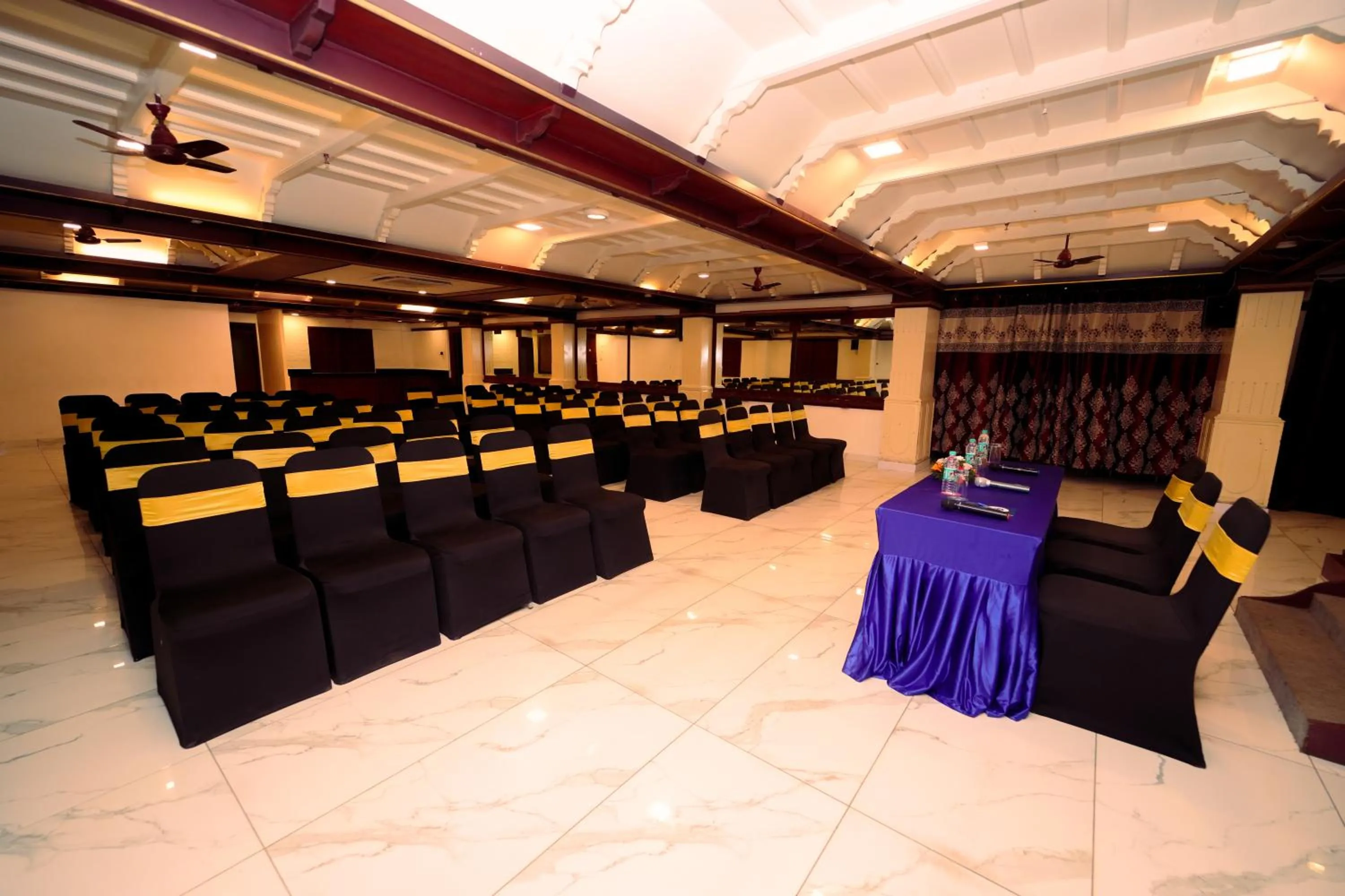 Banquet/Function facilities in Zip by Spree Hotels Mangala International