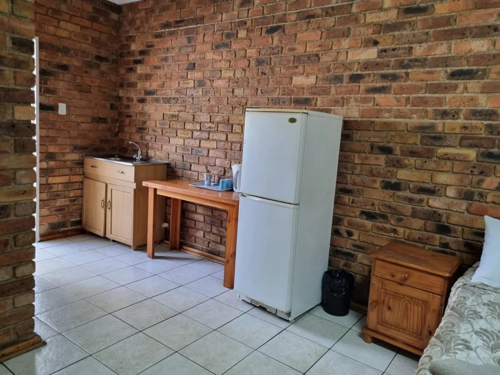 Coffee/tea facilities in Emerald Guesthouse