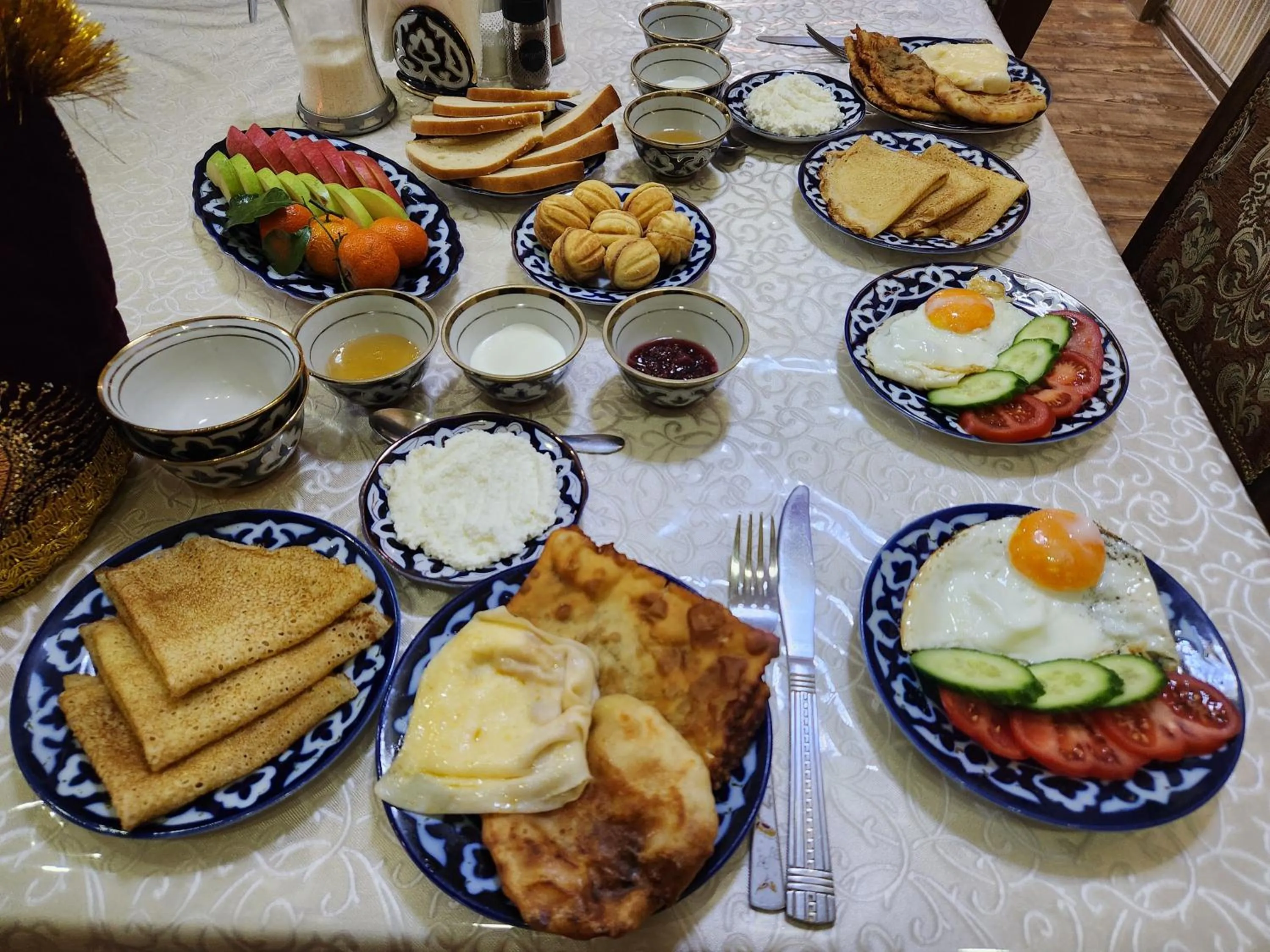 Restaurant/places to eat in Samani Bukhara