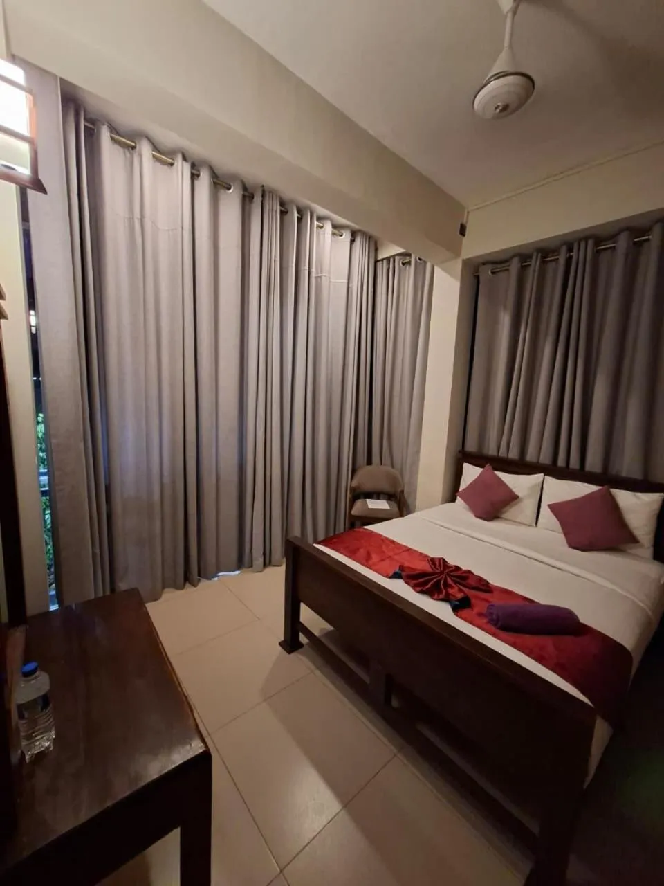 Bed in Kandy City Inn