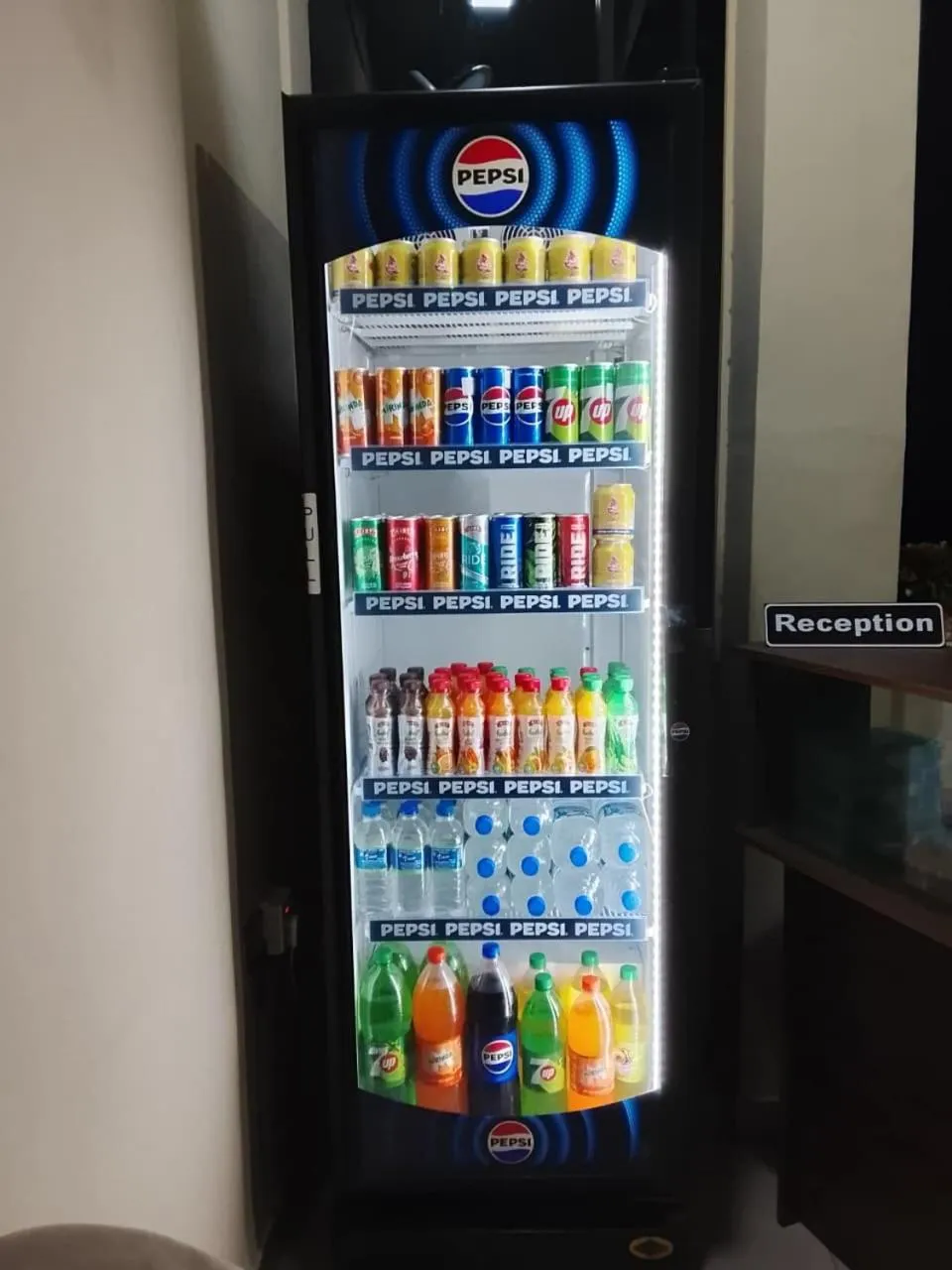 Lobby or reception in Kandy City Inn