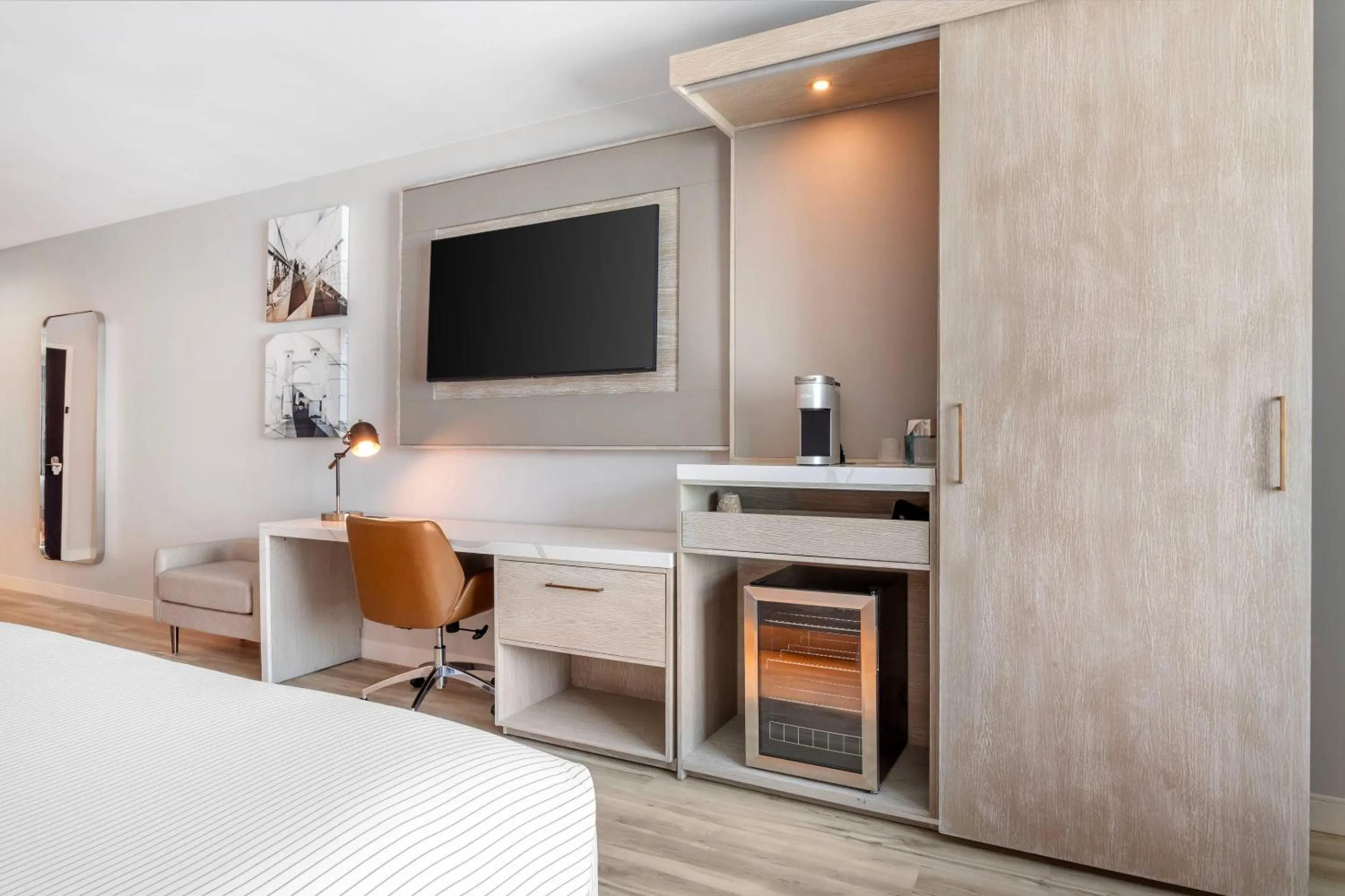 Bedroom in Cambria Hotel Waco University Riverfront