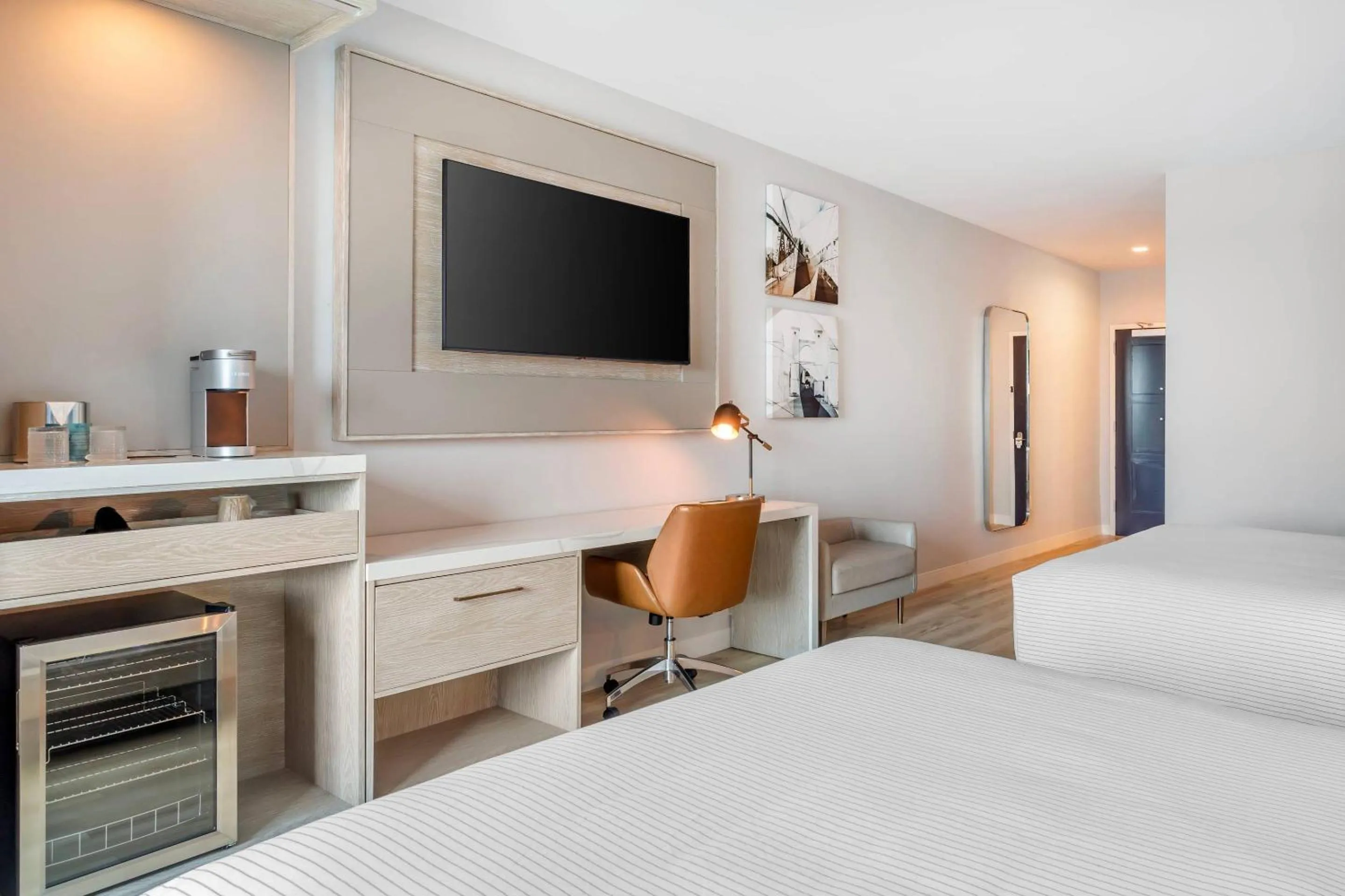 Bedroom, Bed in Cambria Hotel Waco University Riverfront