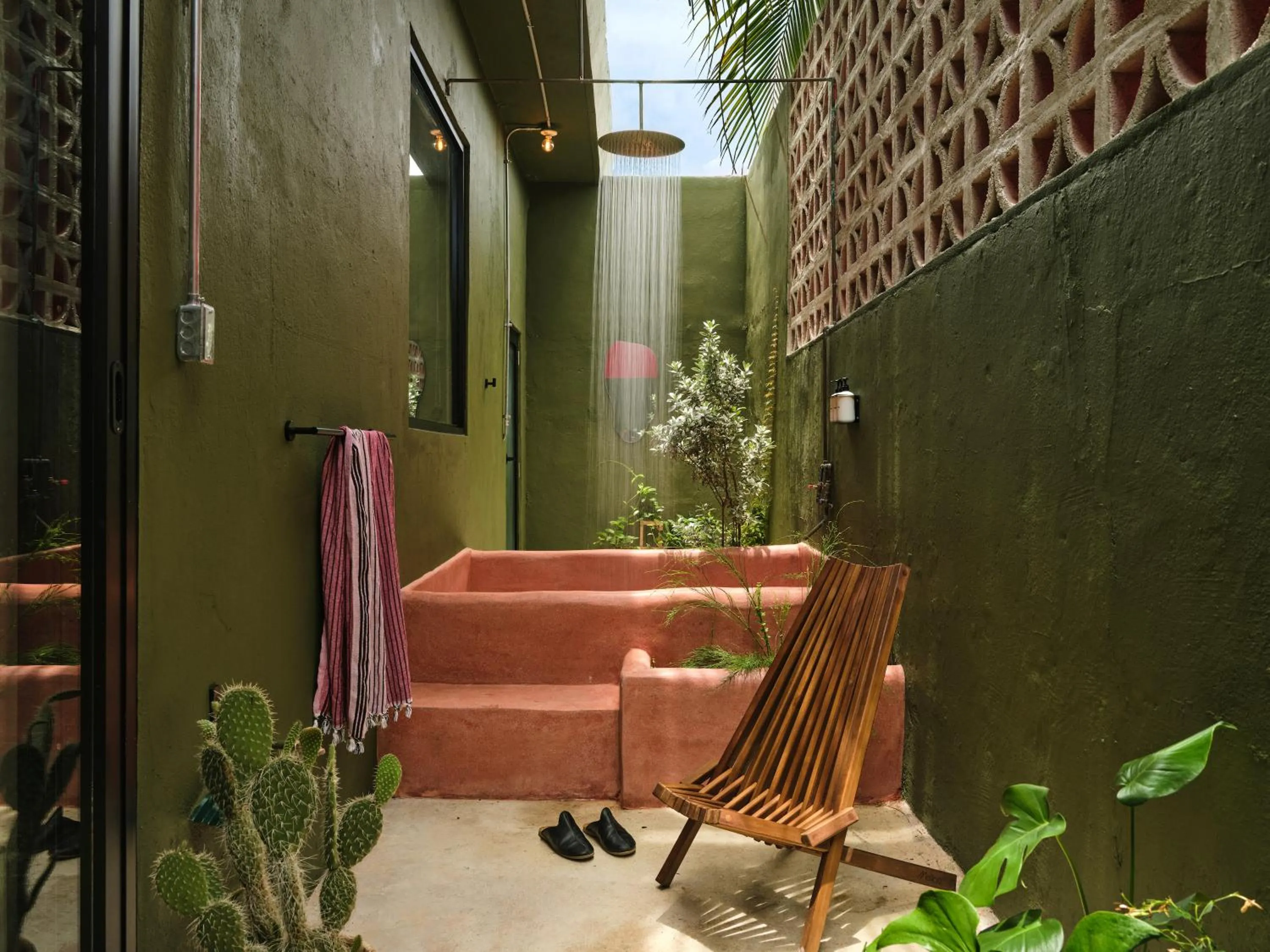 Patio in VERDE by DW